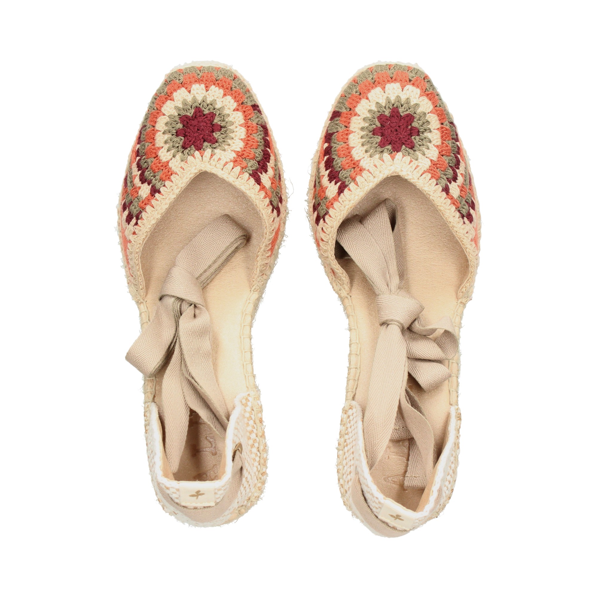 alpargata-cuna-crochet-beige