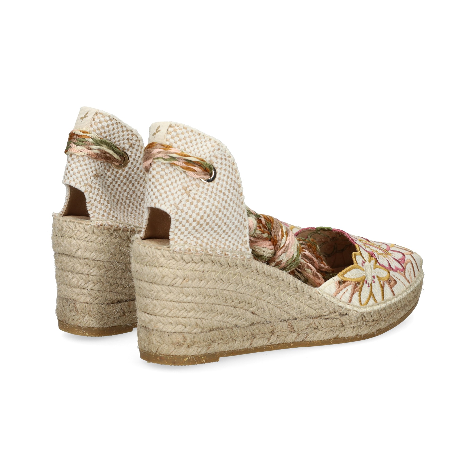 alpargata-cuna-yute-flores-bordadas-rosa
