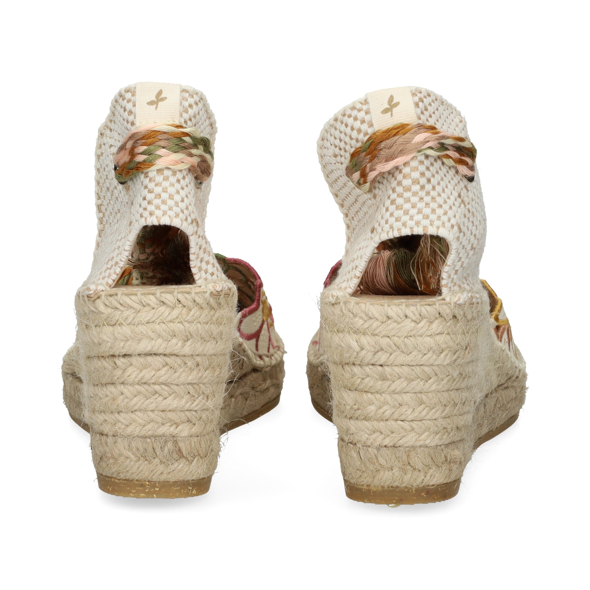 alpargata-cuna-yute-flores-bordadas-rosa