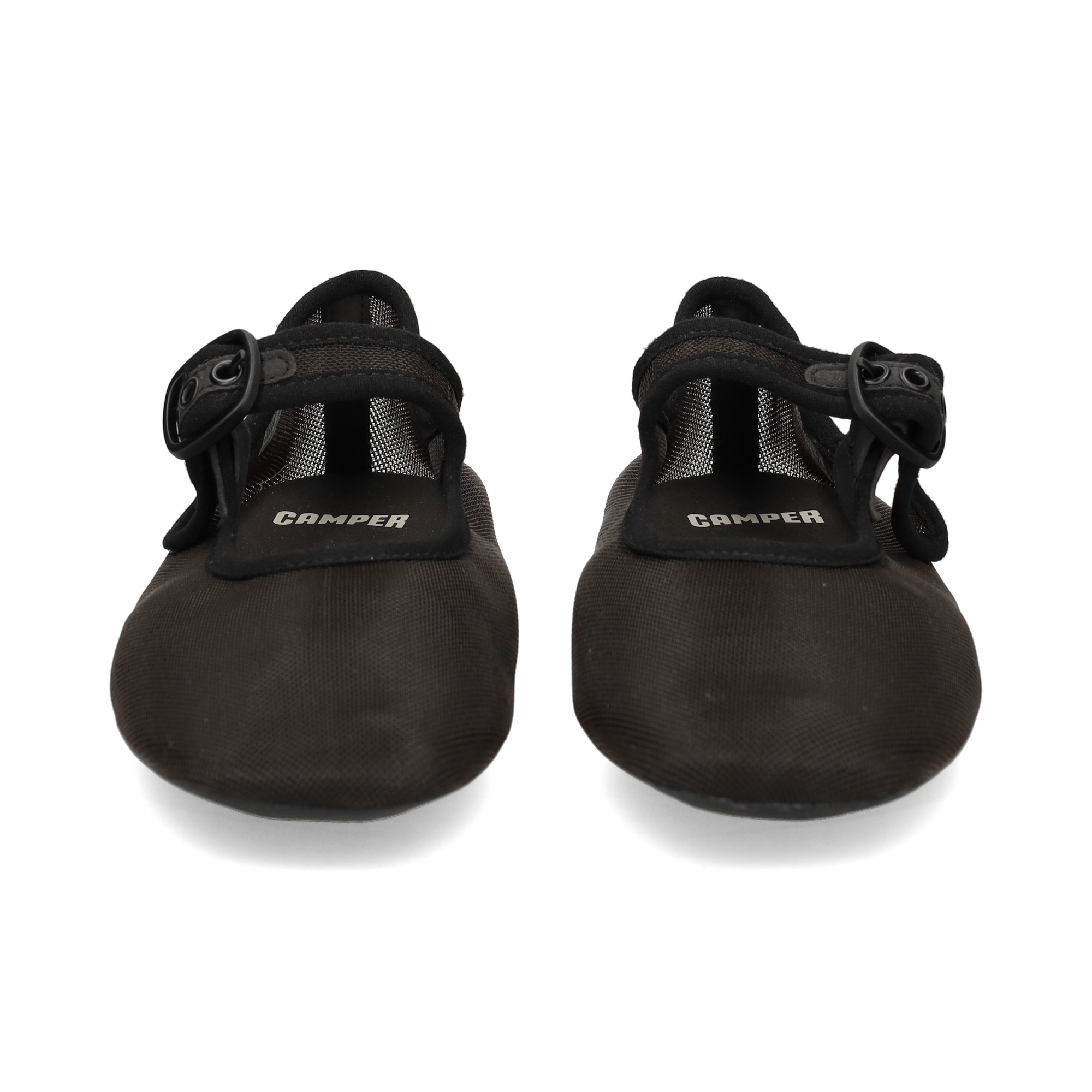 mercedes-regilla-negro