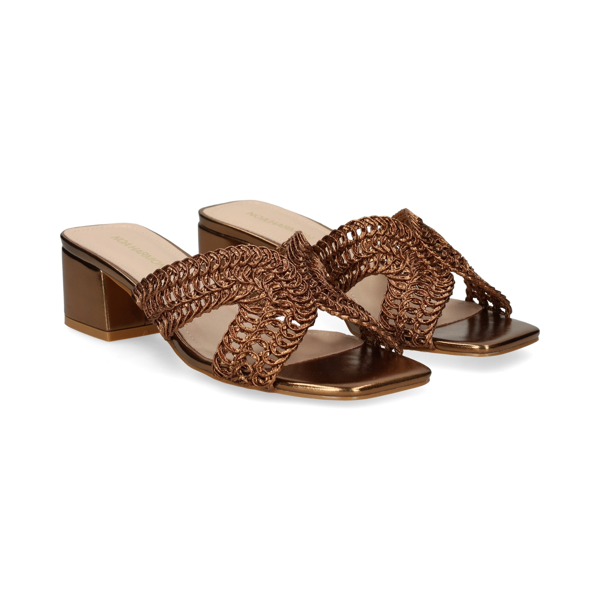 pala-cruzada-crochet-bronce