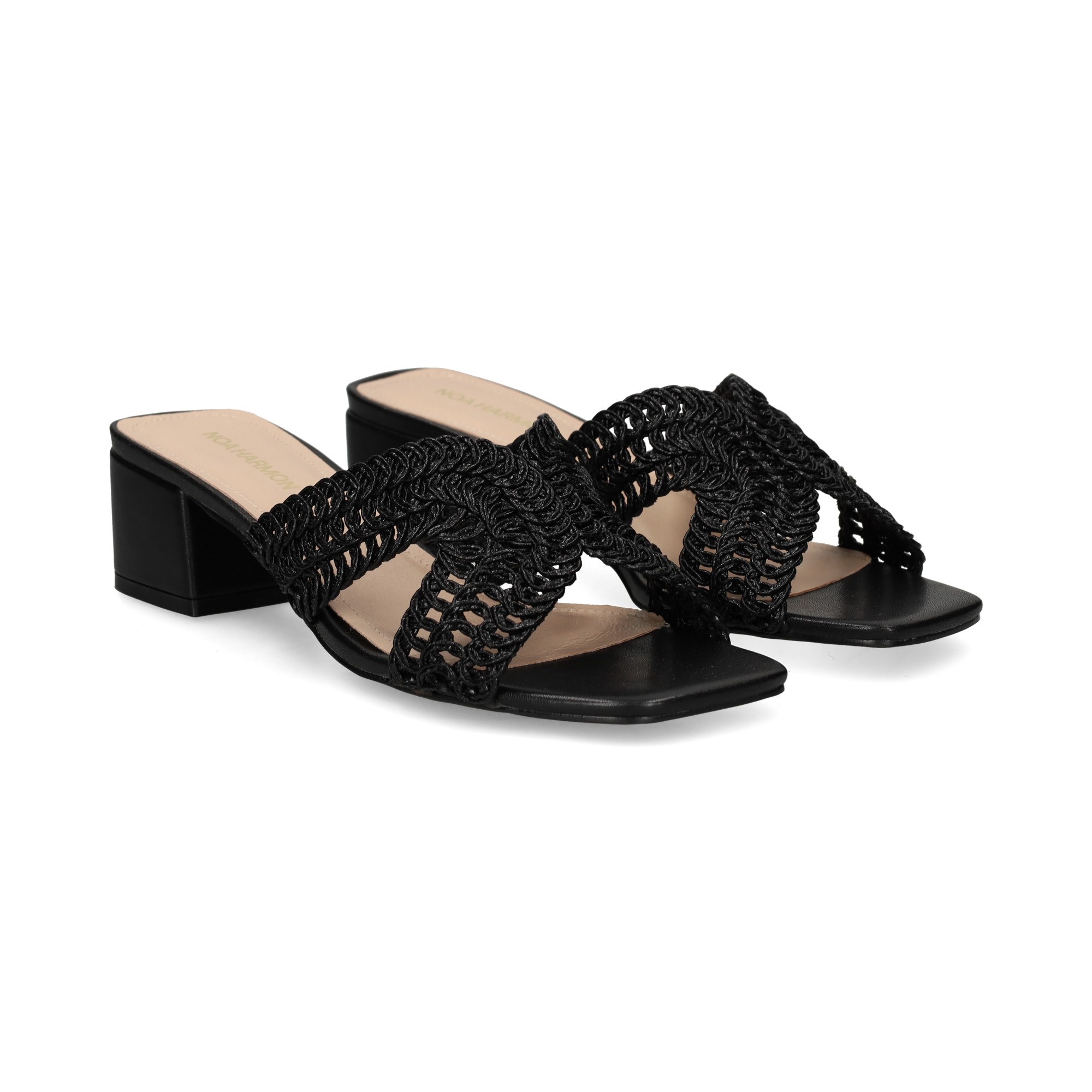 pala-cruzada-crochet-negro