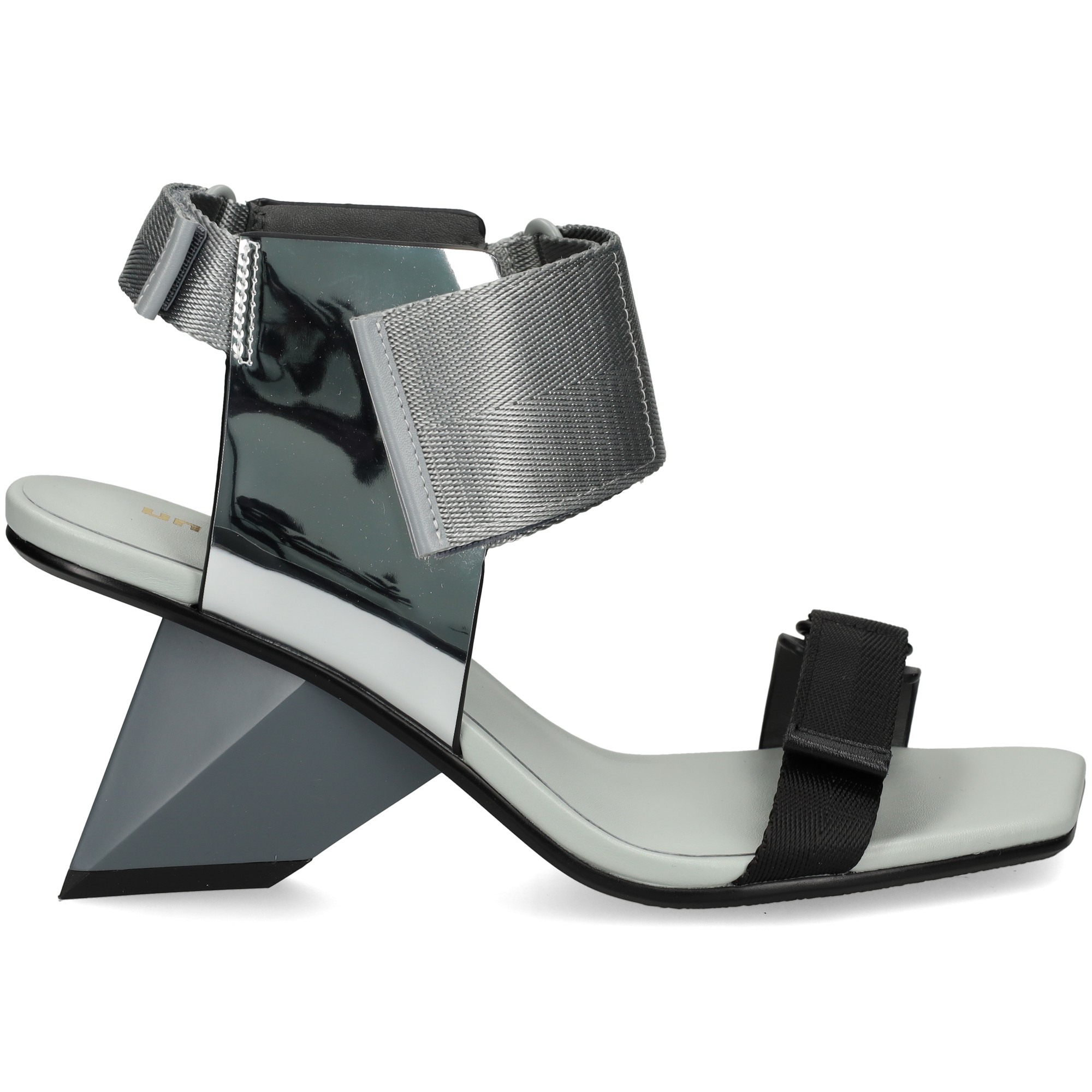 sandalia-tonos-grises