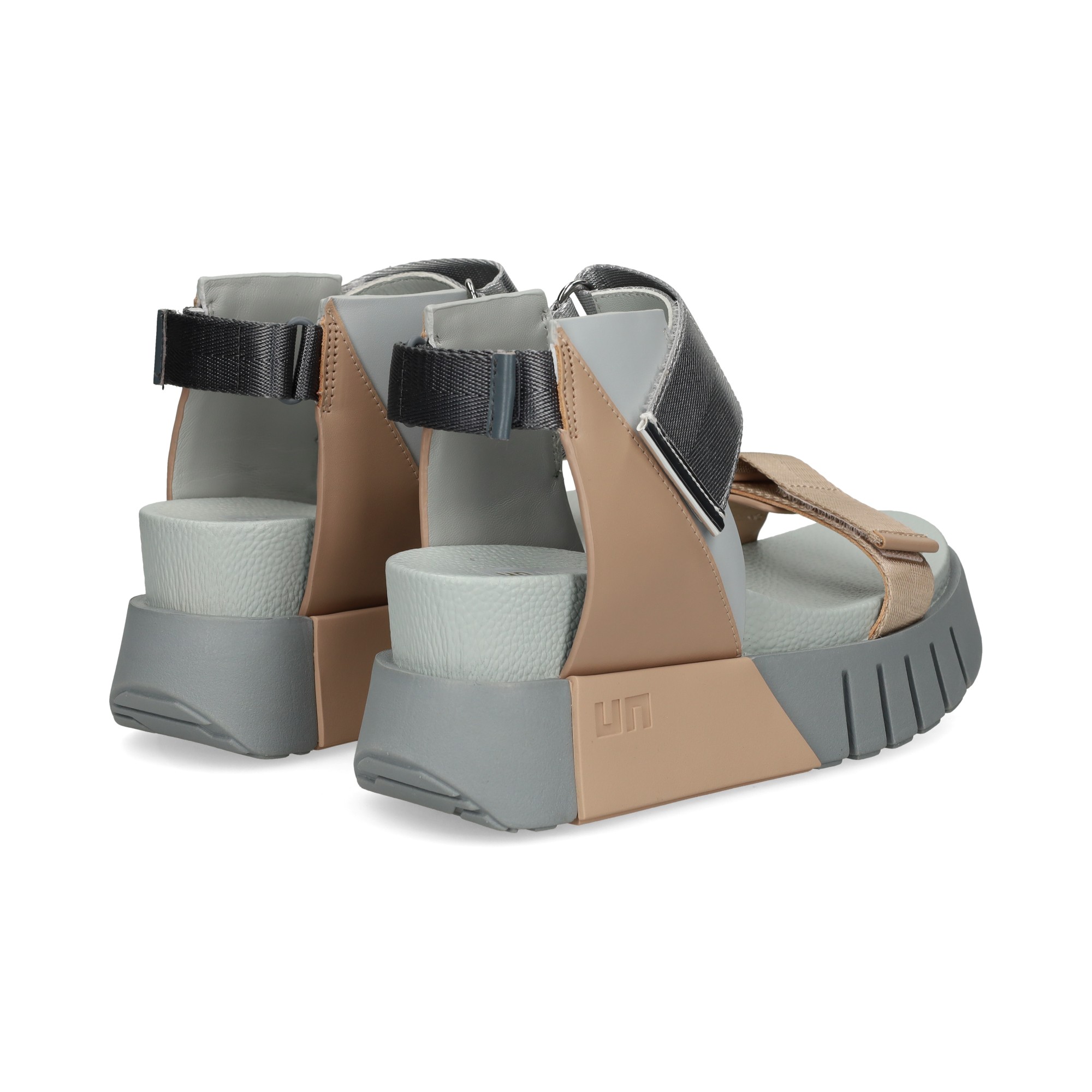 sandalia-cintas-velcros-multi-cuero