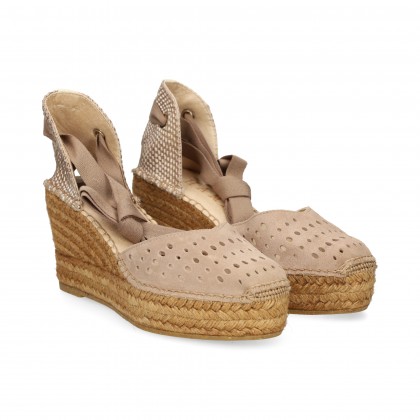 alpargata-cuna-ante-picado-beige