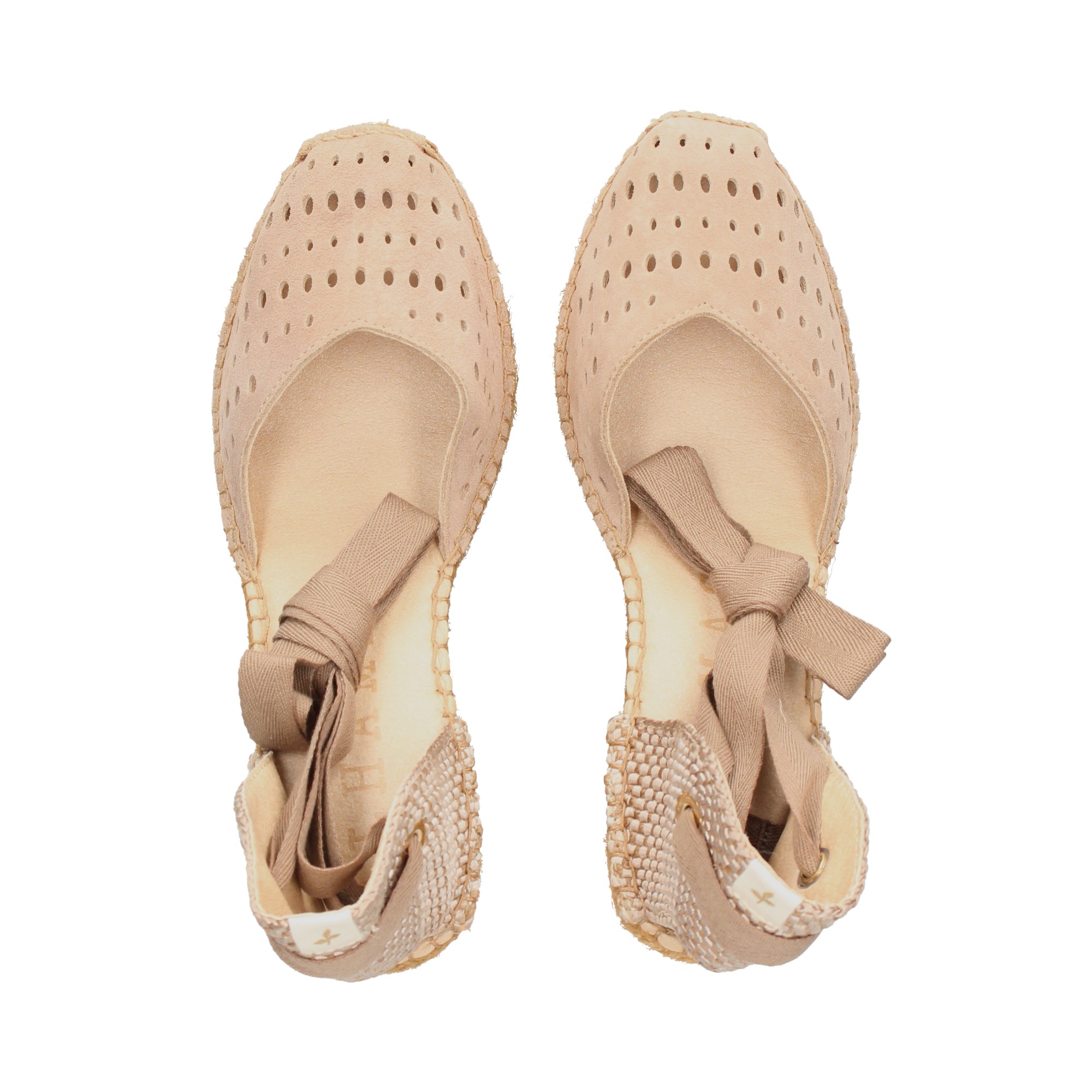alpargata-cuna-ante-picado-beige