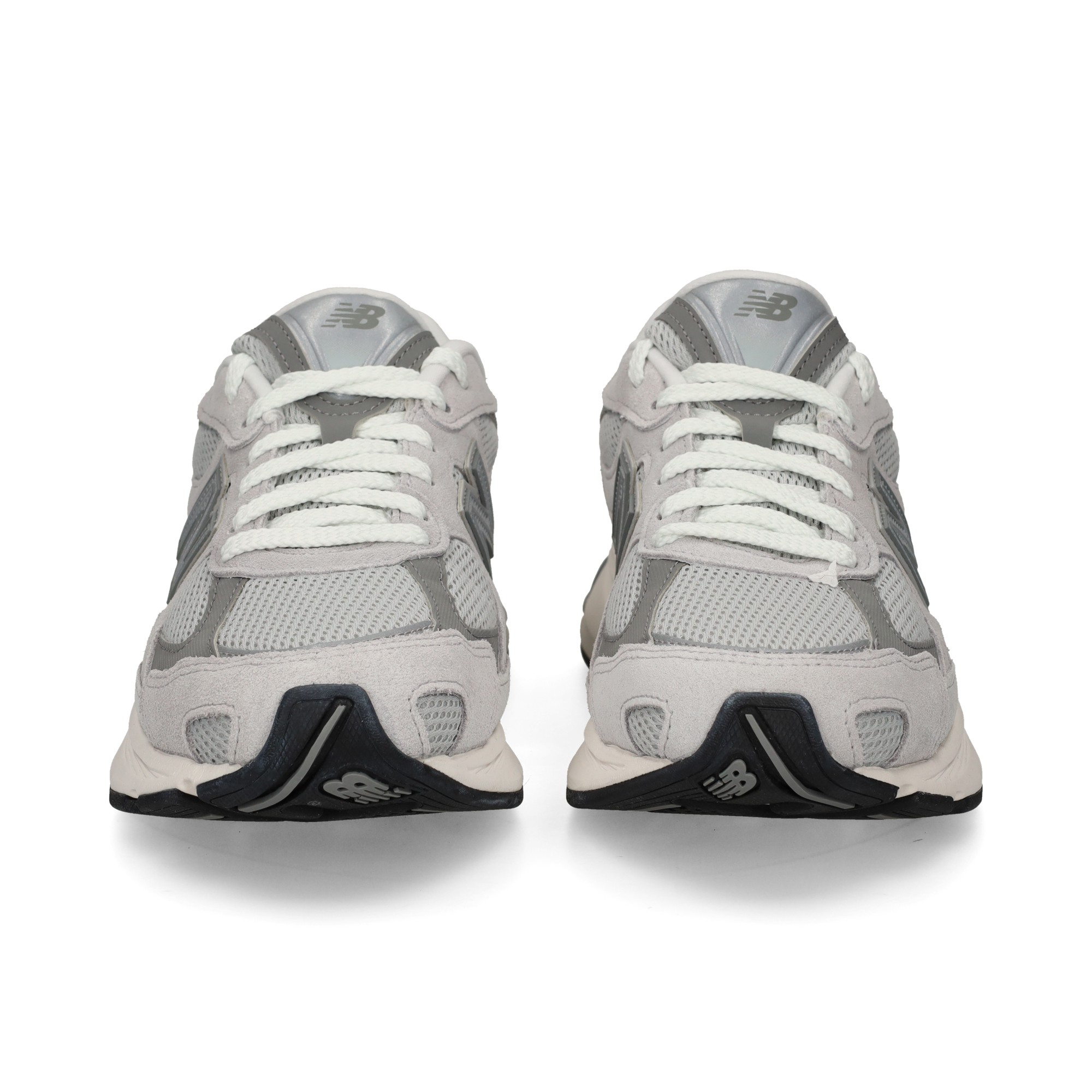 deportivo-antemalla-grisblanco