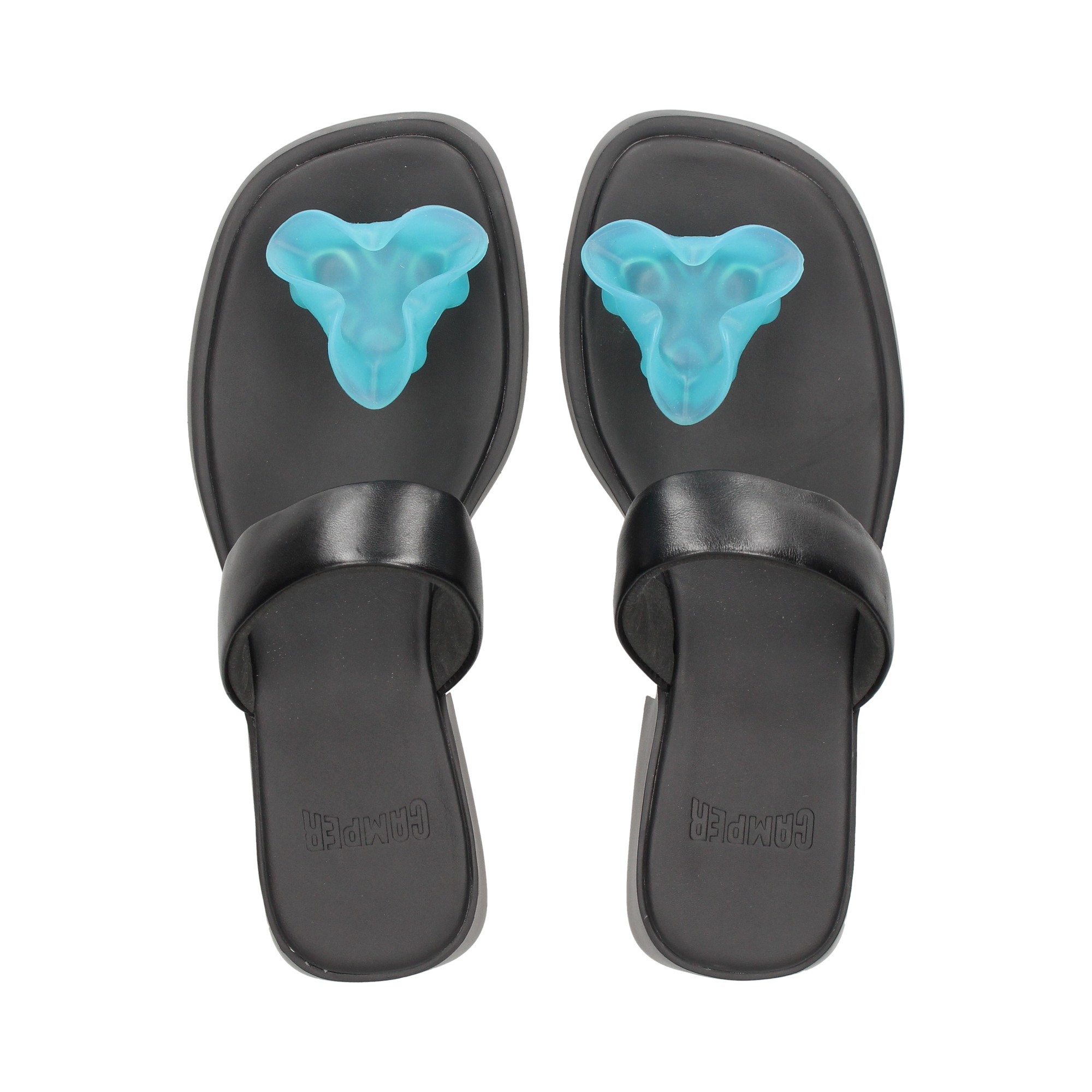 flor-cielo-esclava-piel-negro