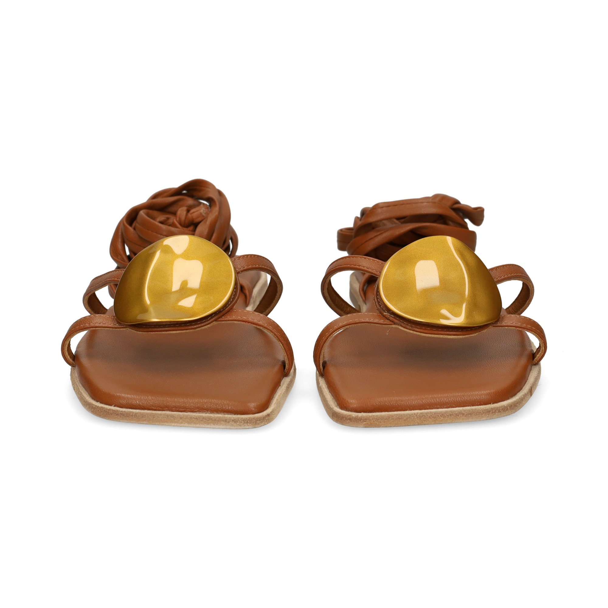 sandalia-aplique-gilda-cordon-cuero