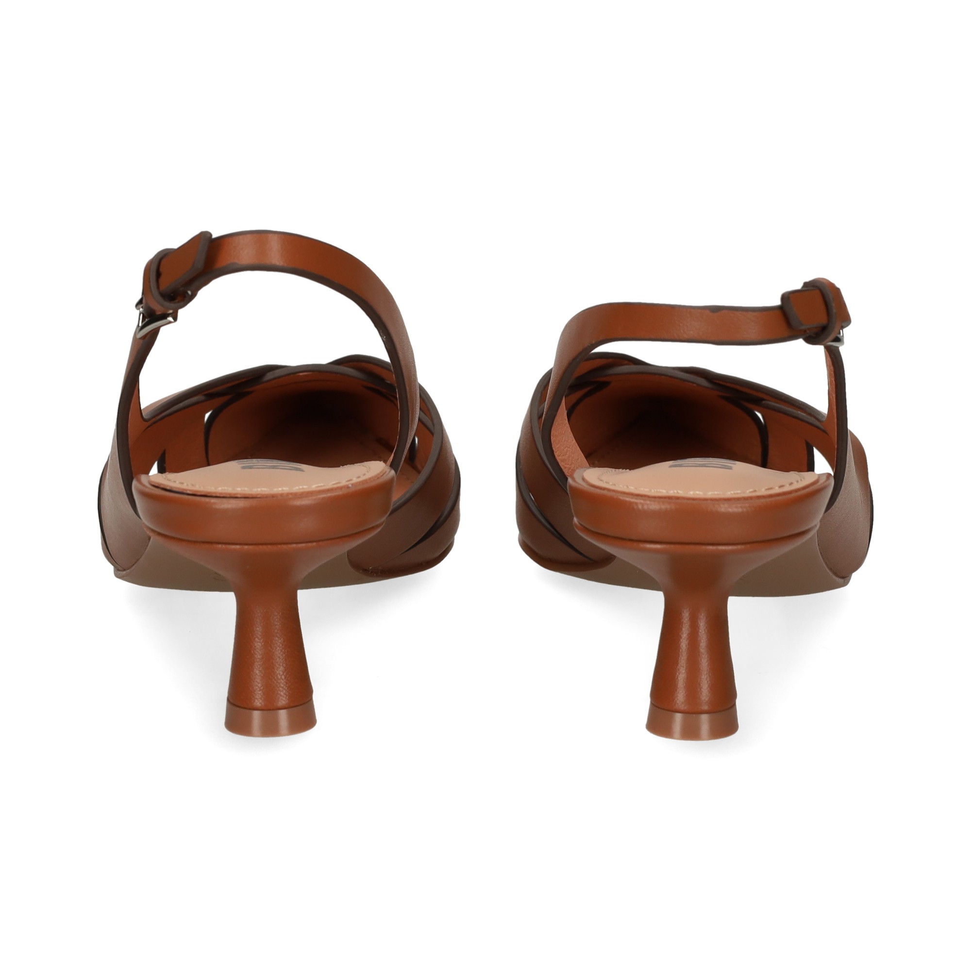 s-talon-cerrado-1-lado-piel-cuero