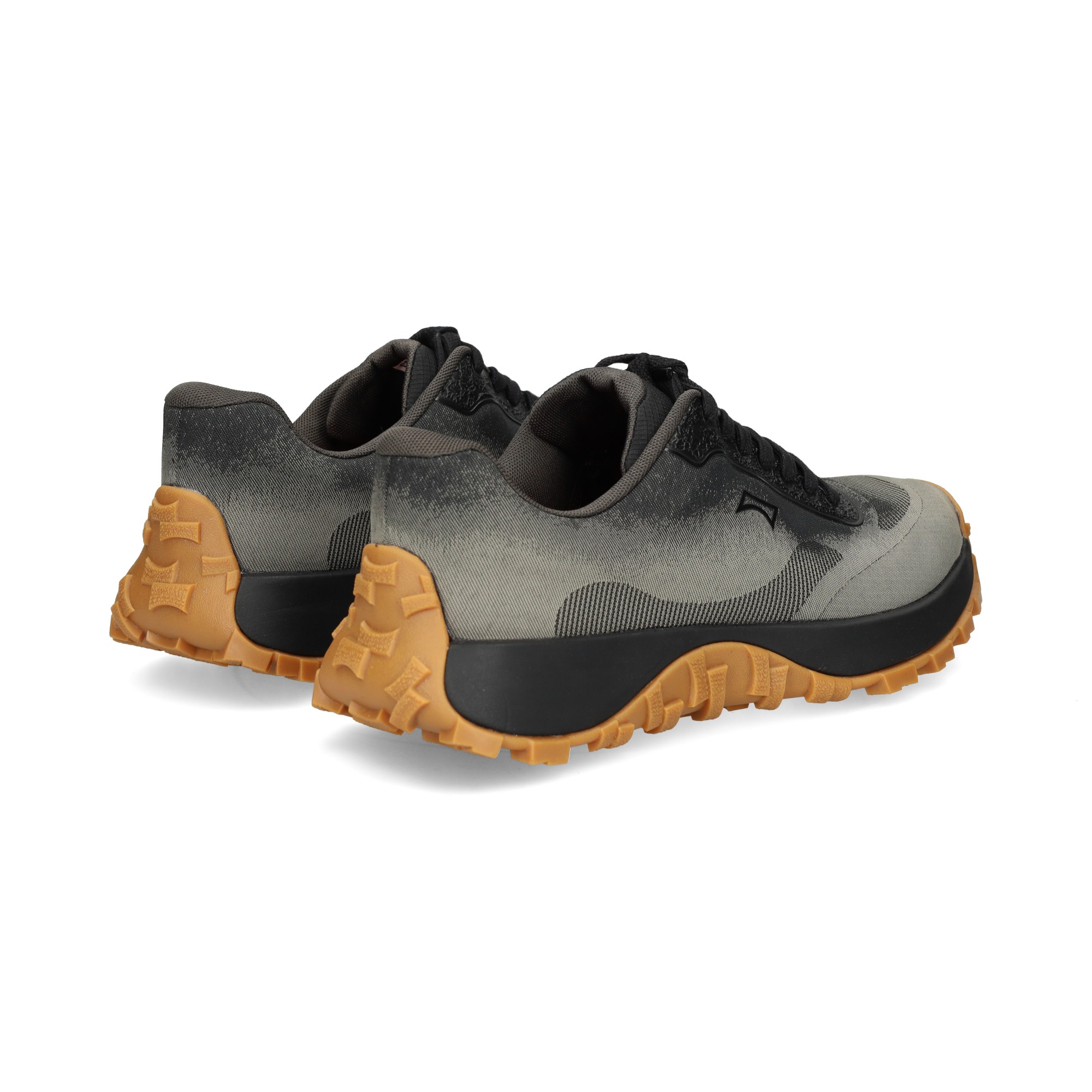 deportivo-matizado-negrogris