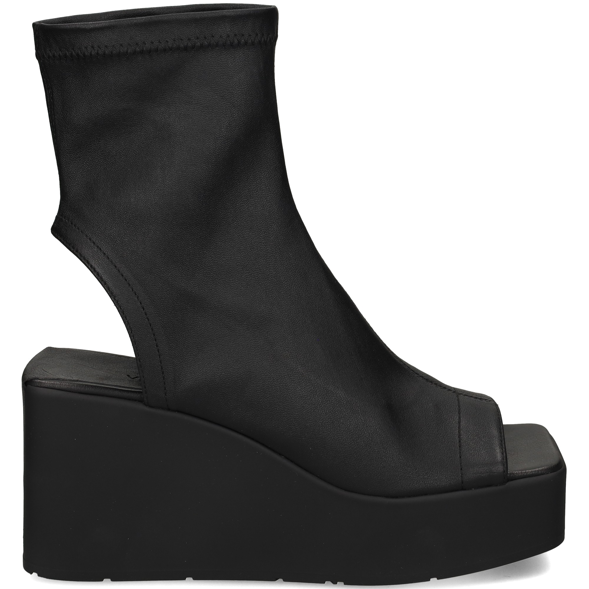 botin-sandalia-piel-negro