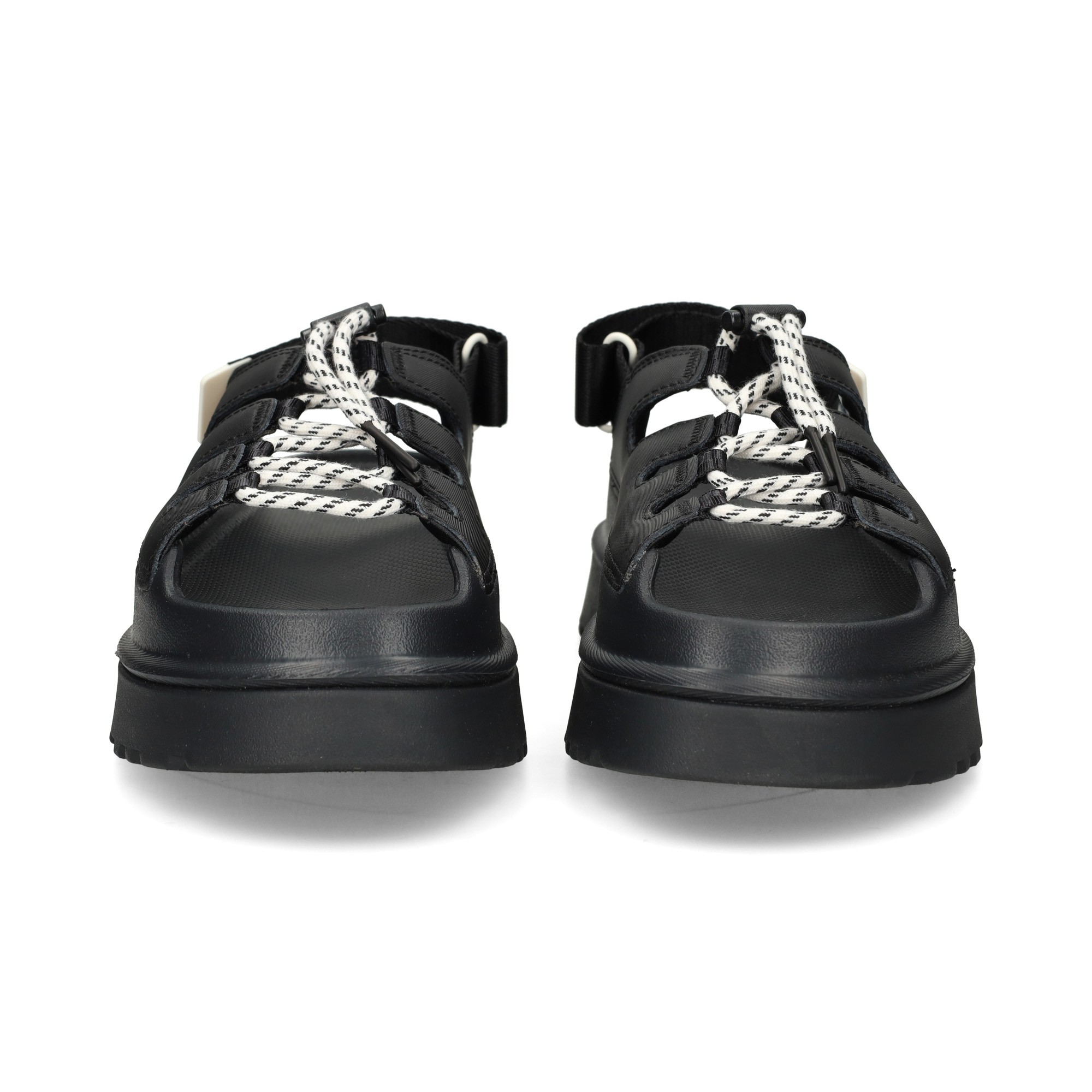 sandalia-plataforma-acordonado-negro