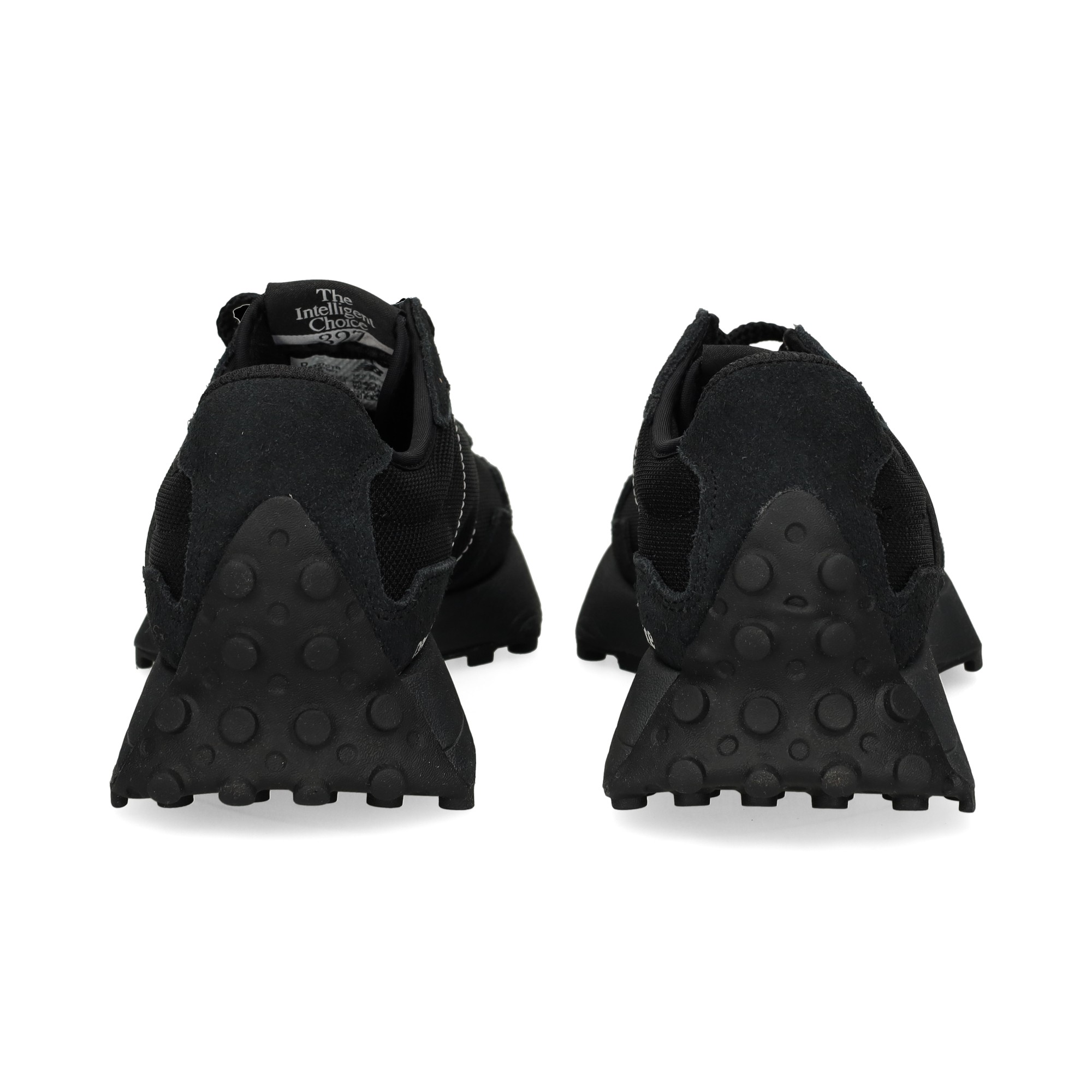 deportivo-antemalla-todo-negro