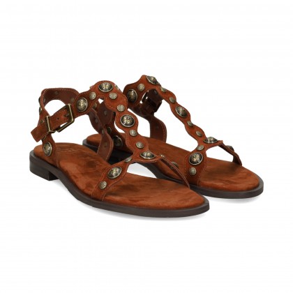 sandalia-bebe-tachas-ante-marron