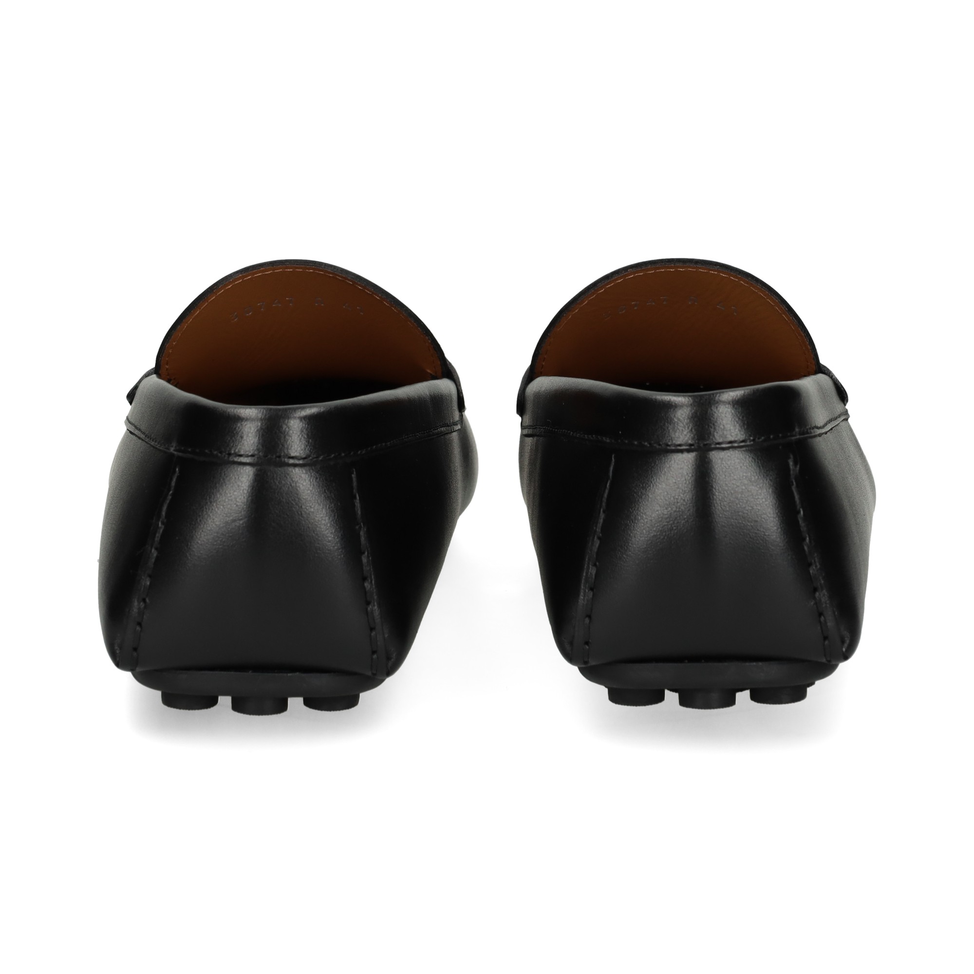 conductor-aplique-piel-negro