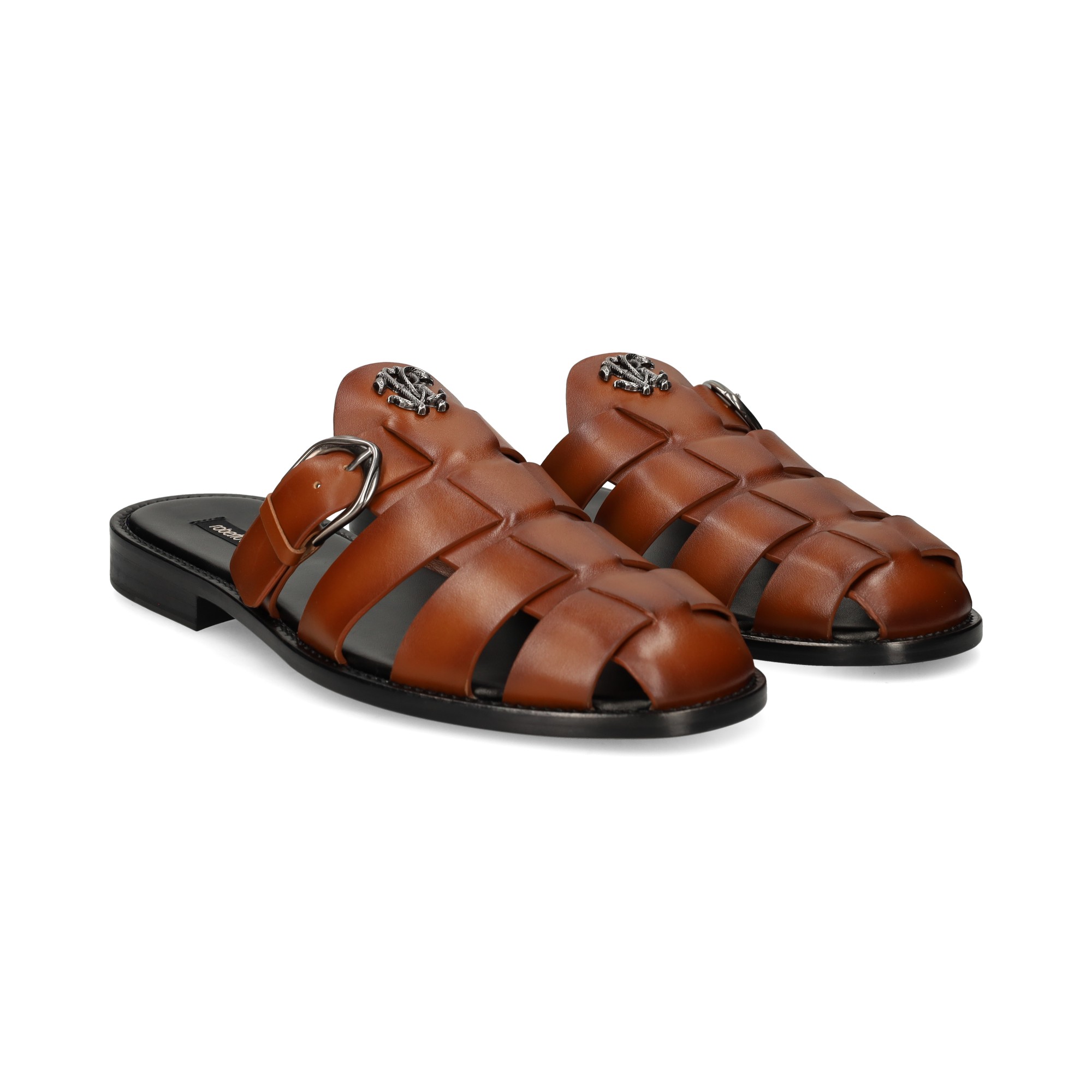 mule-tiras-piel-cuero