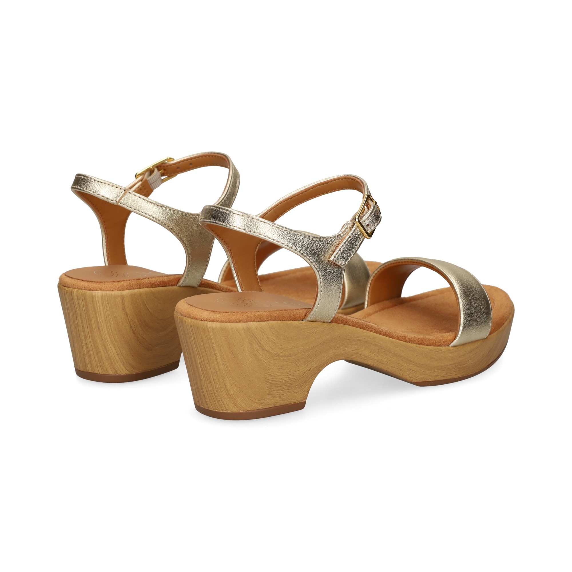 carmelita-metalizada-platino