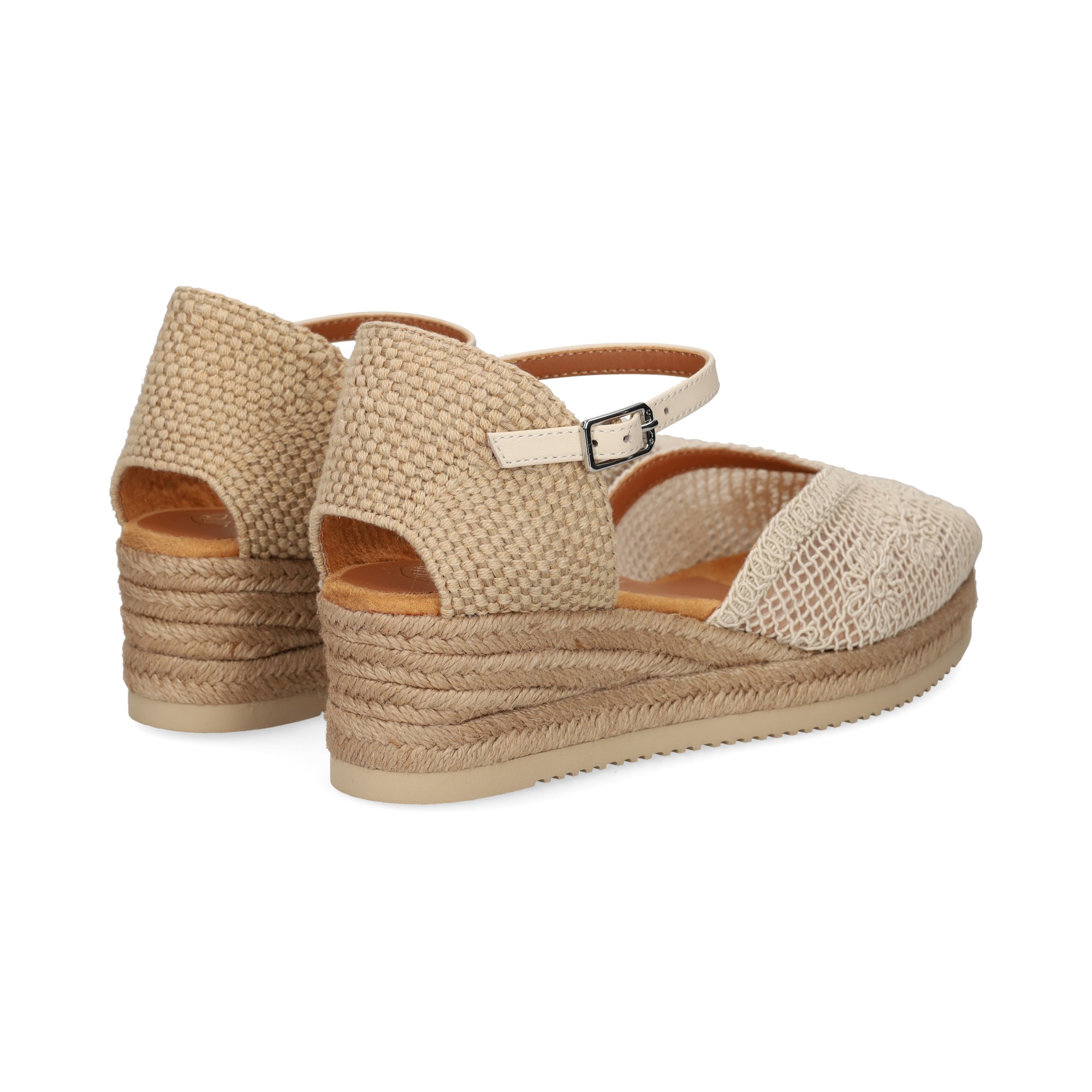 abierto-lados-pasamaneria-piel-hielo