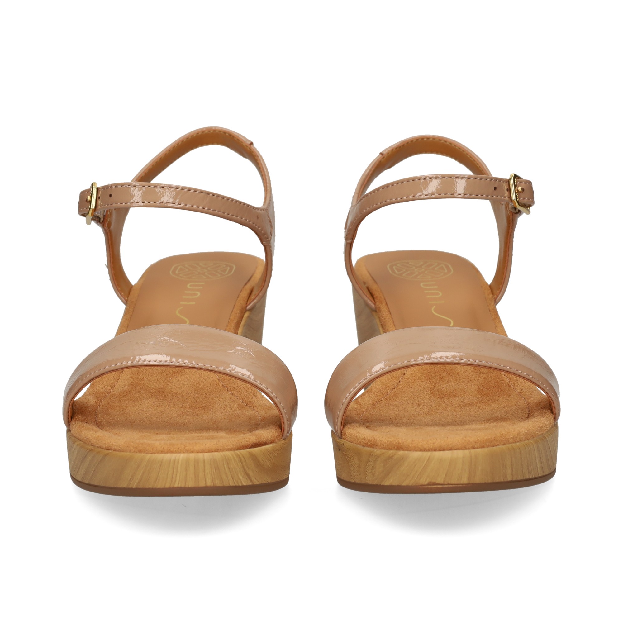 carmelita-charol-beige