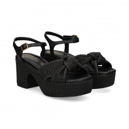sandalia-anudada-rafia-negro