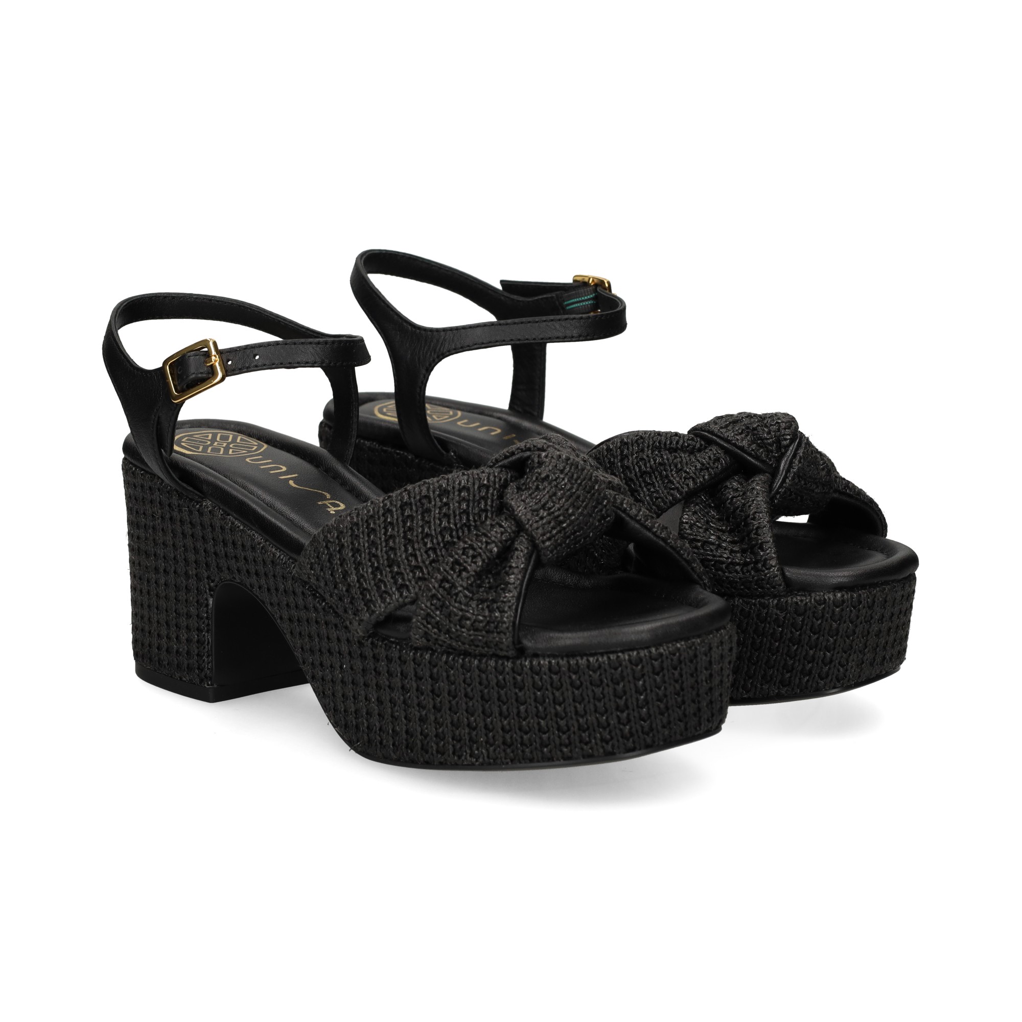 sandalia-anudada-rafia-negro