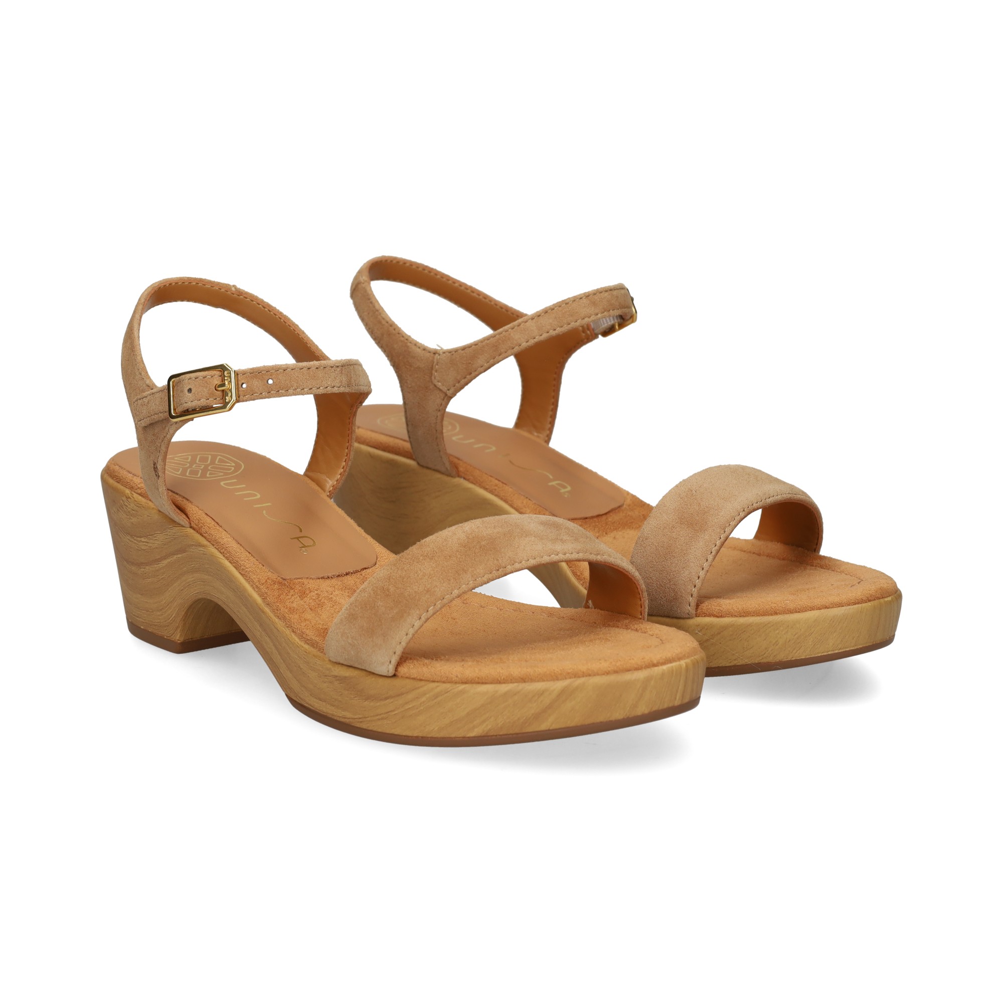 carmelita-ante-cuero