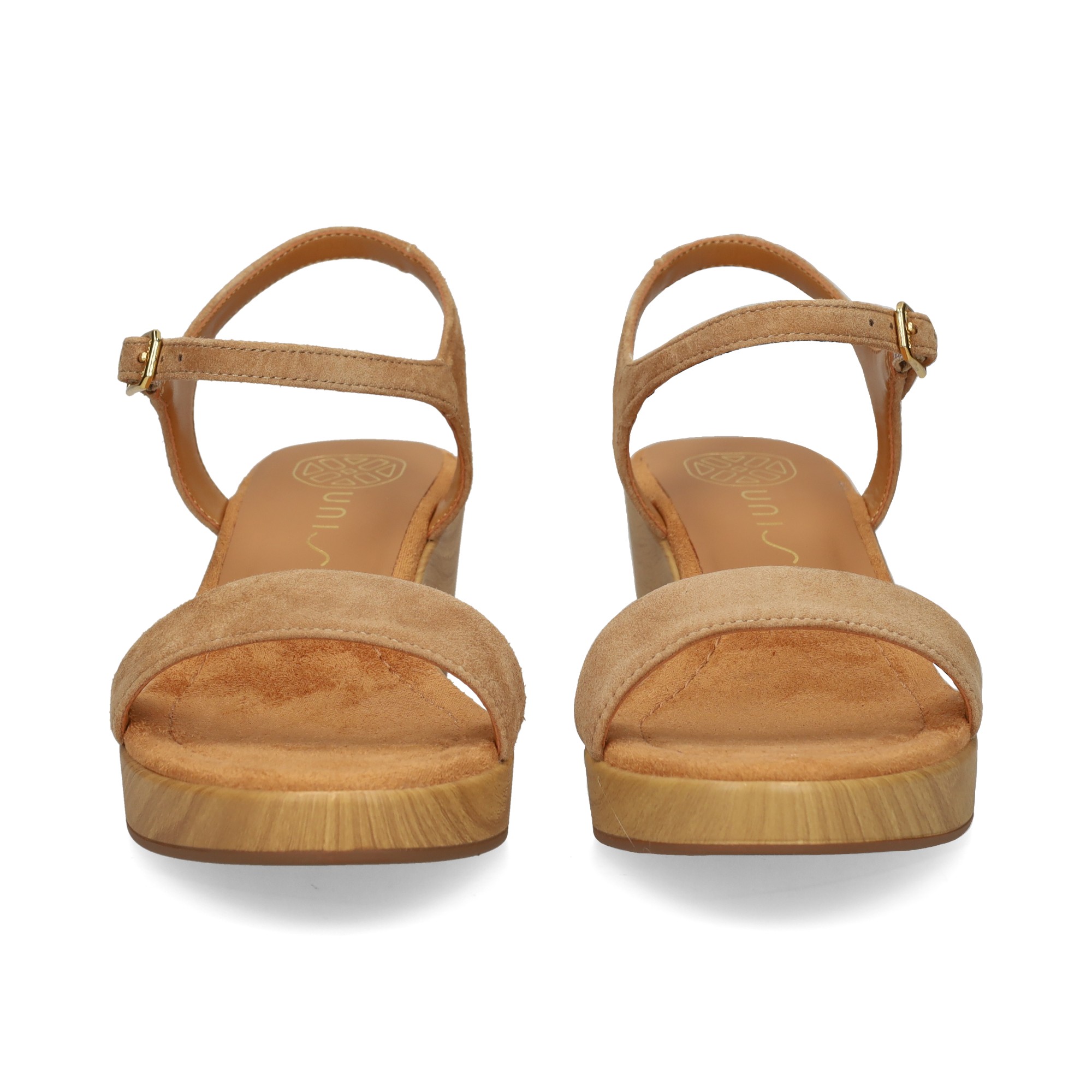 carmelita-ante-cuero