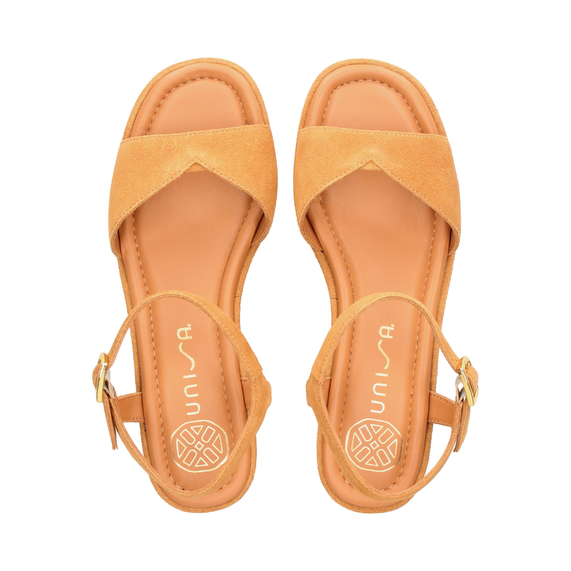 carmelita-ante-cuero