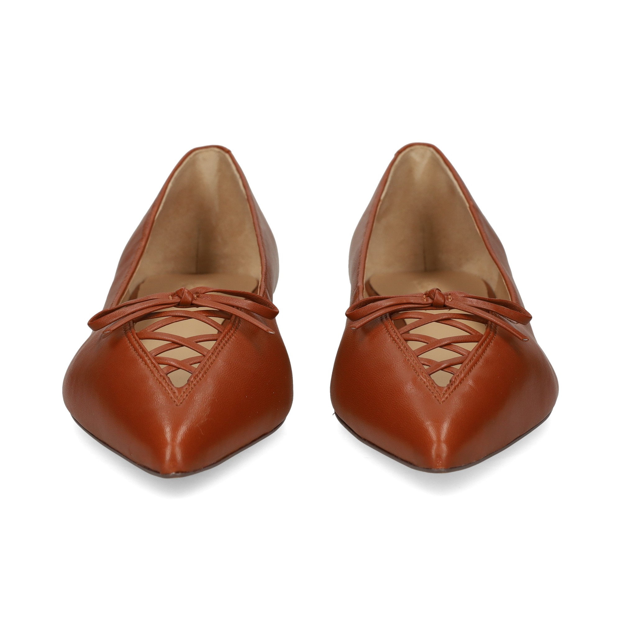 bailarina-lazo-piel-cuero