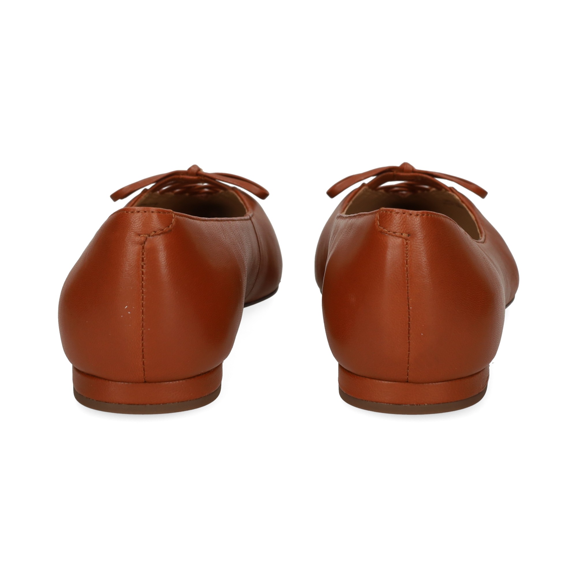 bailarina-lazo-piel-cuero