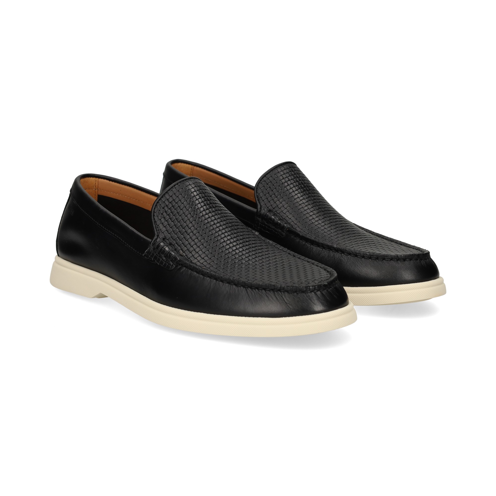 mocasin-pala-trenzada-piel-negro