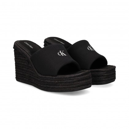 PALA CANVAS NEGRO 0GJ TRIPLE BLAC