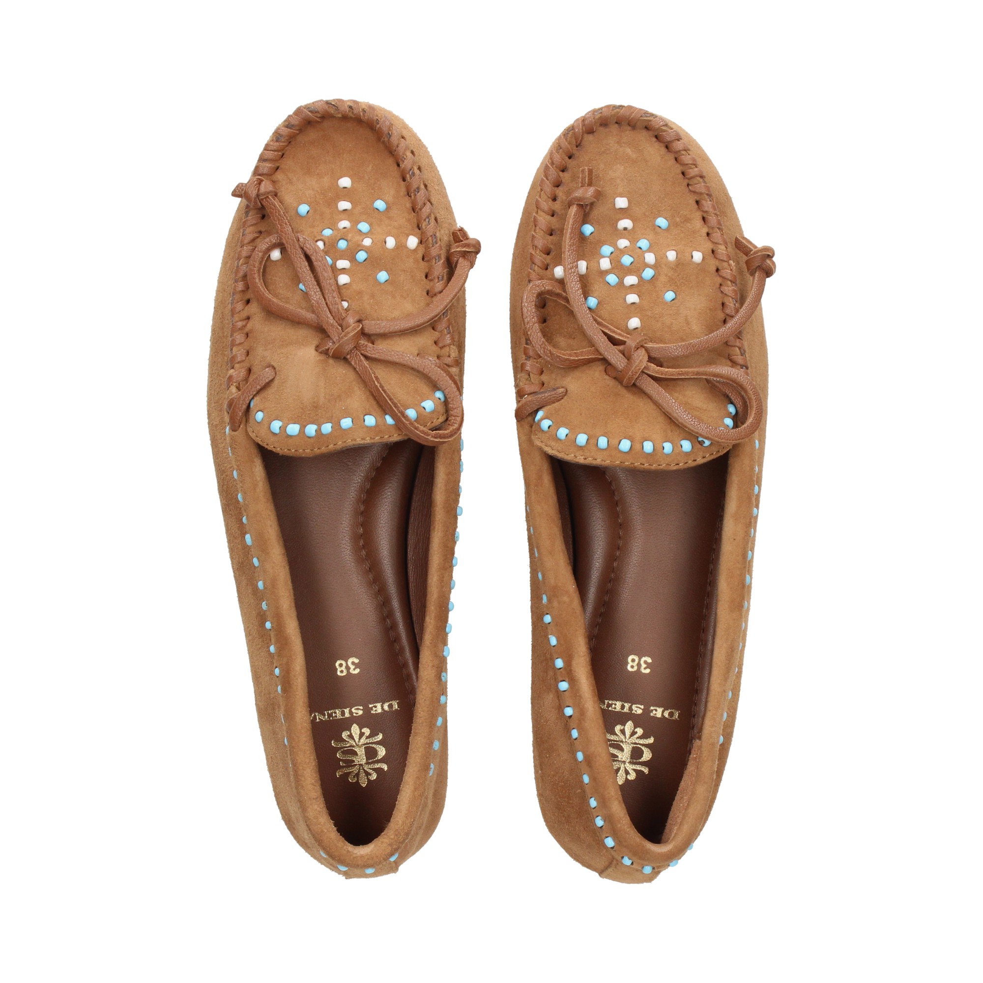 mocasin-cuentas-ante-cuero