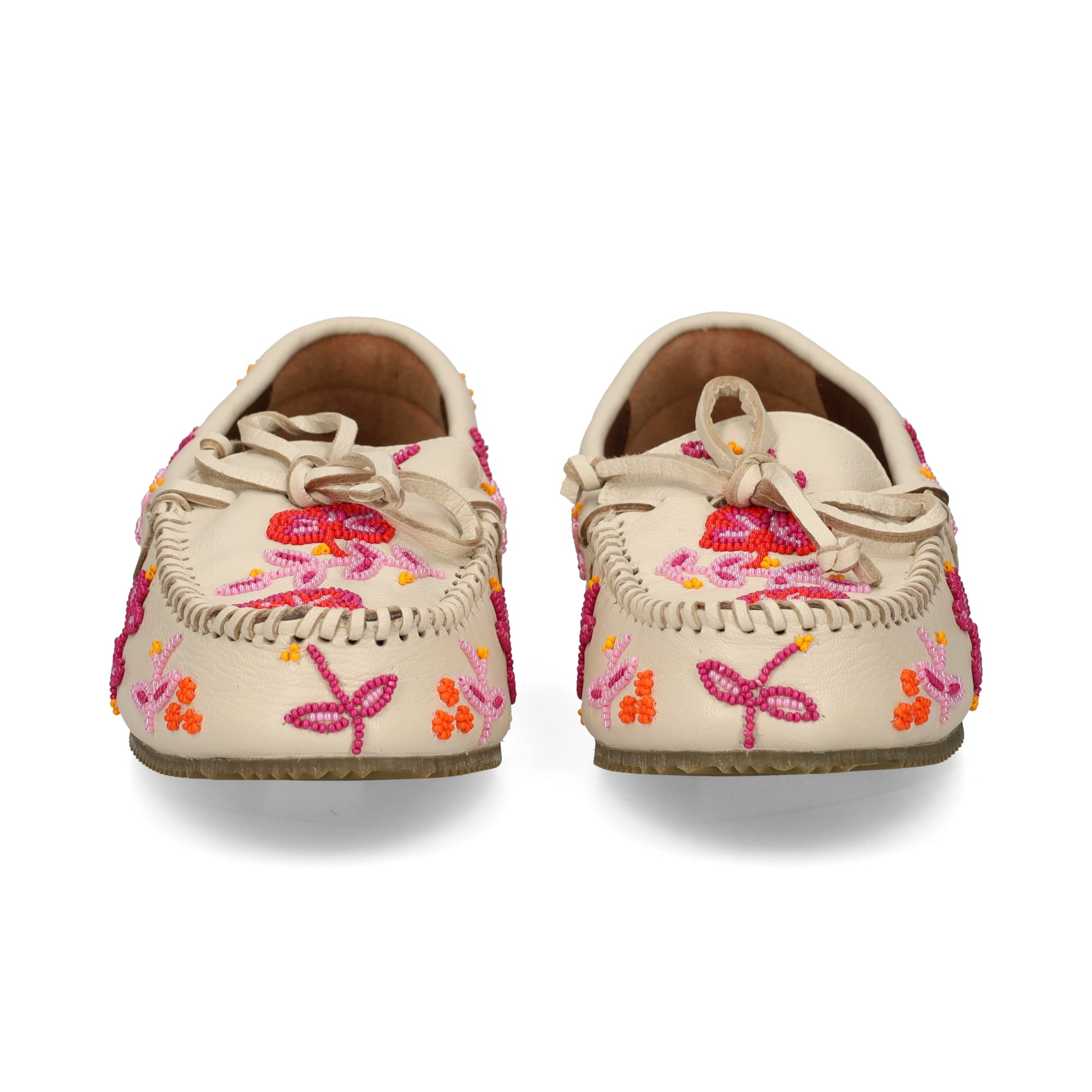 mocasin-cuentas-flores-rosa-hielo