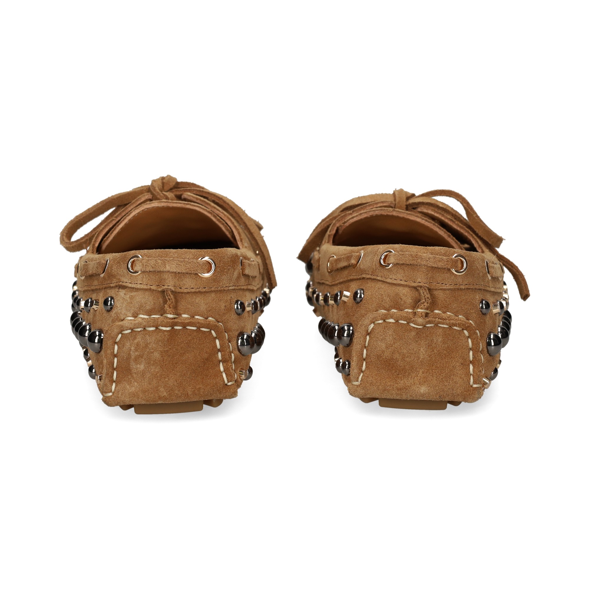 mocasin-ante-tachuelas-camel