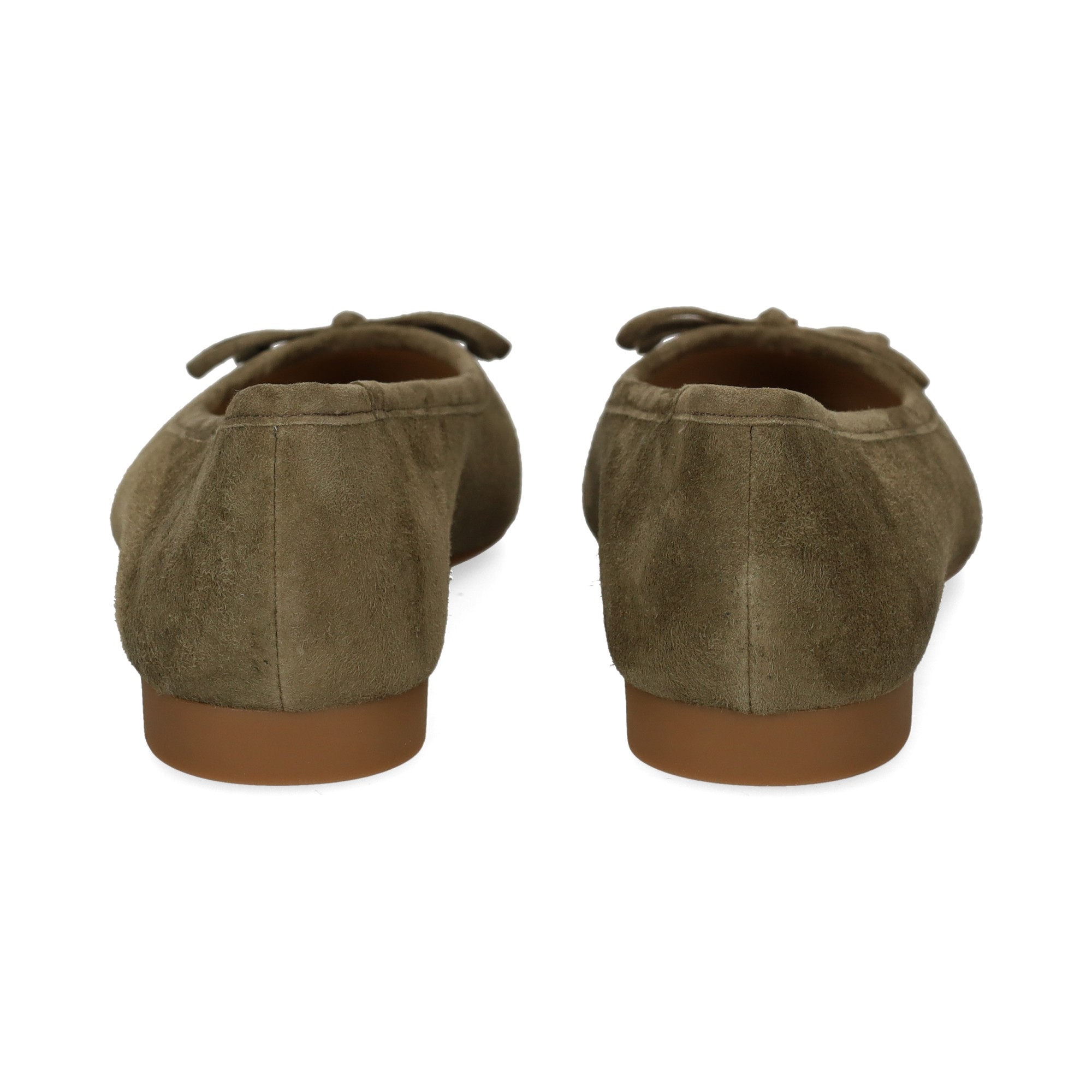 bailarina-lazo-ante-kaki