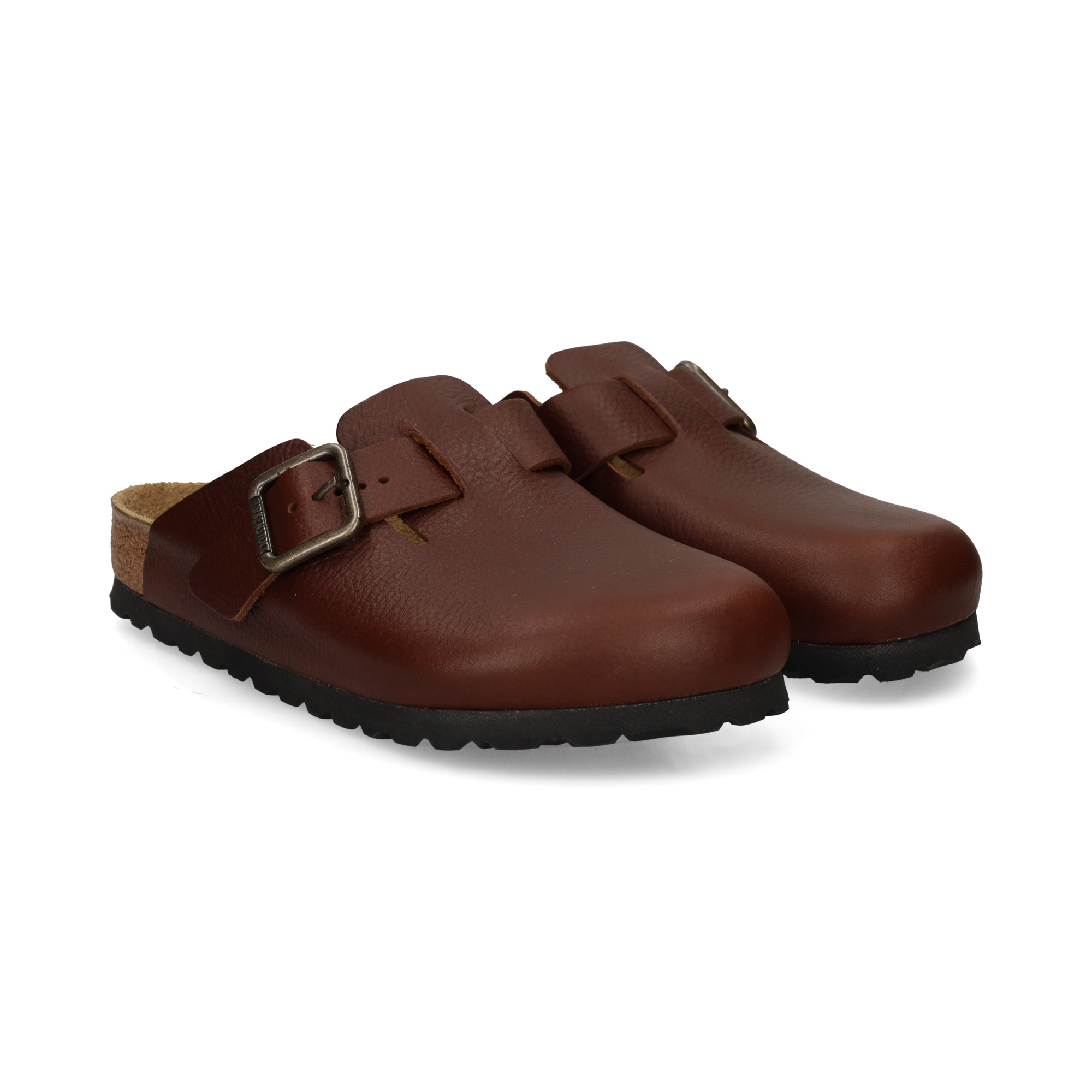 zueco-hebilla-piel-marron