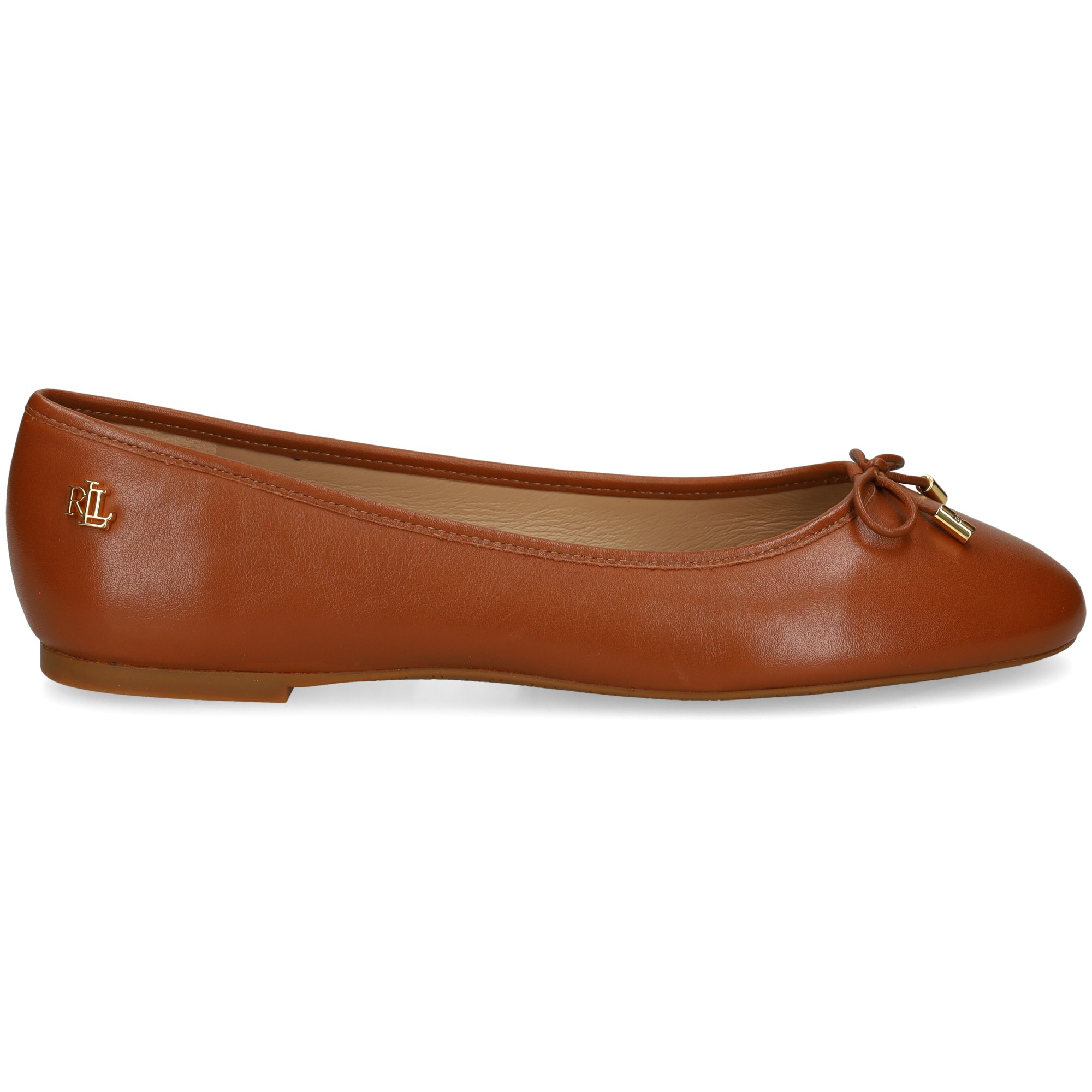 bailarina-cordon-piel-cuero