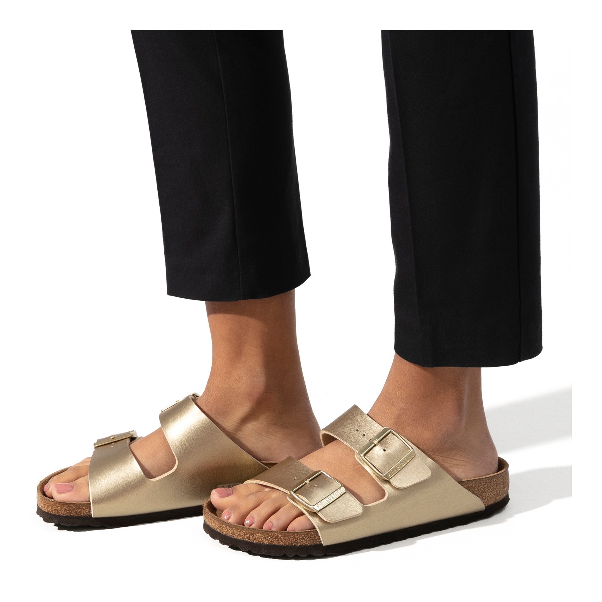 sandalia-2-hebillas-oro
