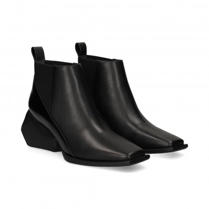 BOTIN TACON GEOMETRICO PIEL NEGRO