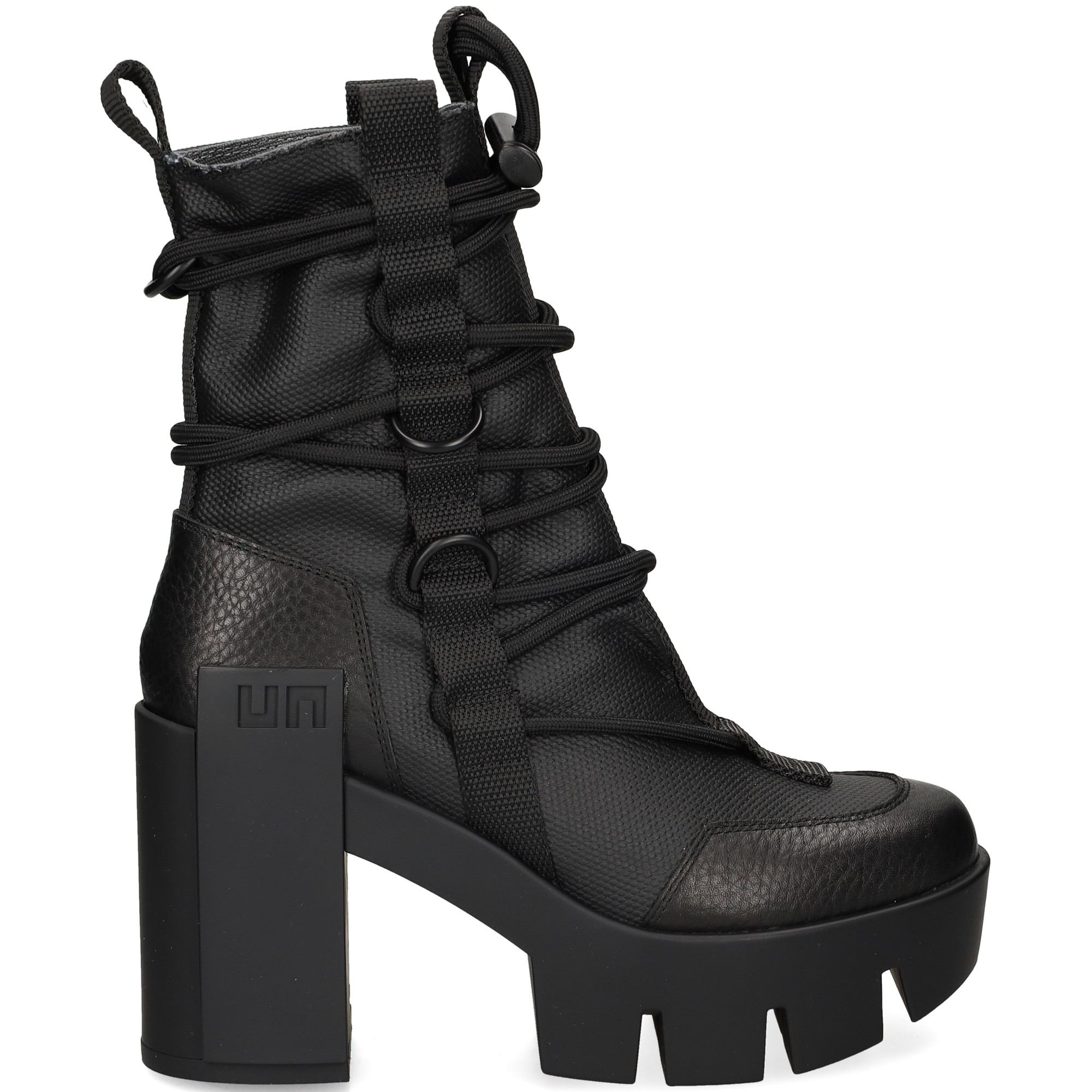 botin-atado-piel-negro