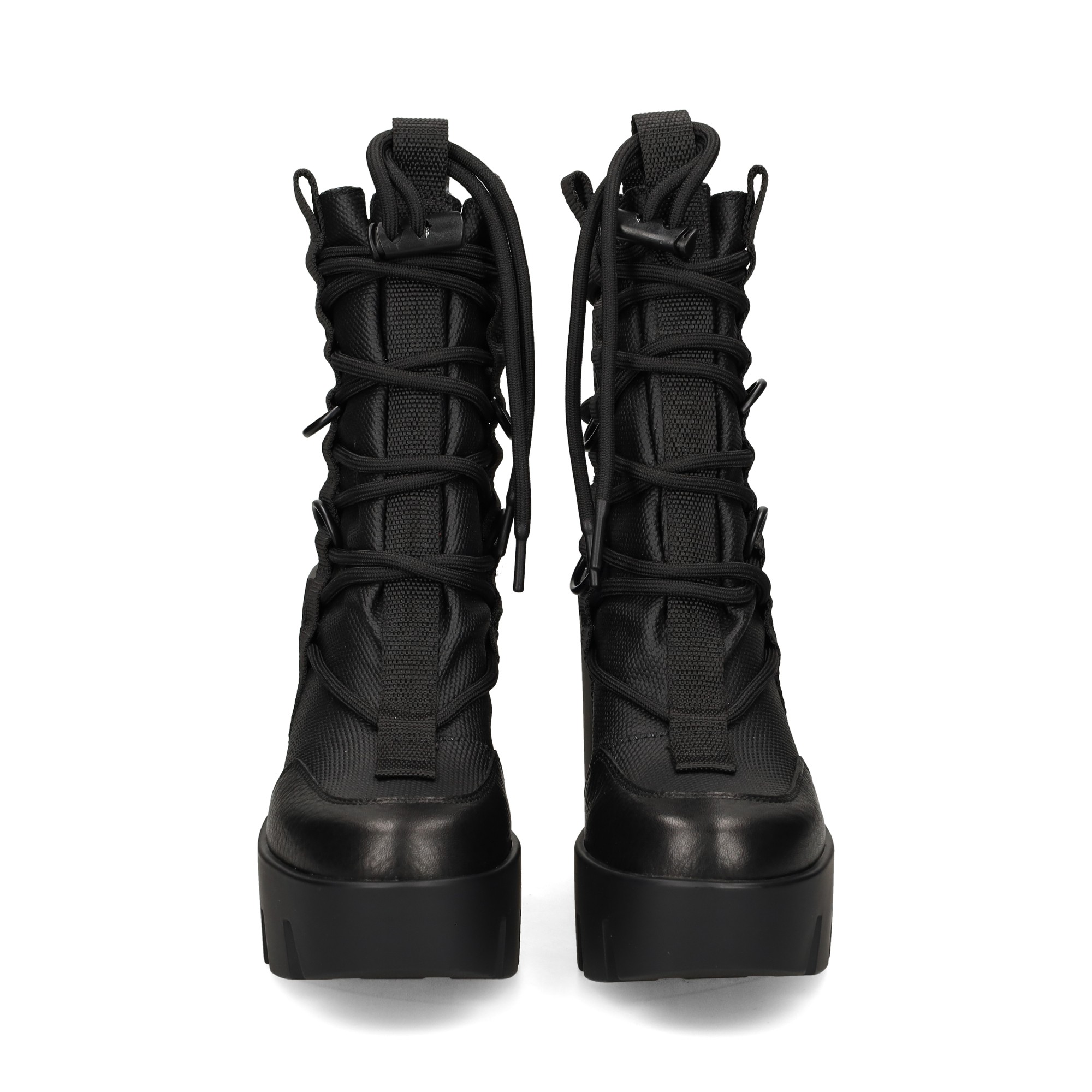 botin-atado-piel-negro