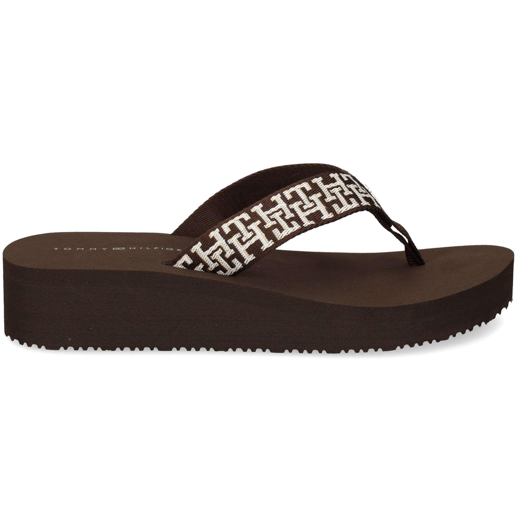 fitflop-cuna-tira-logo-marron