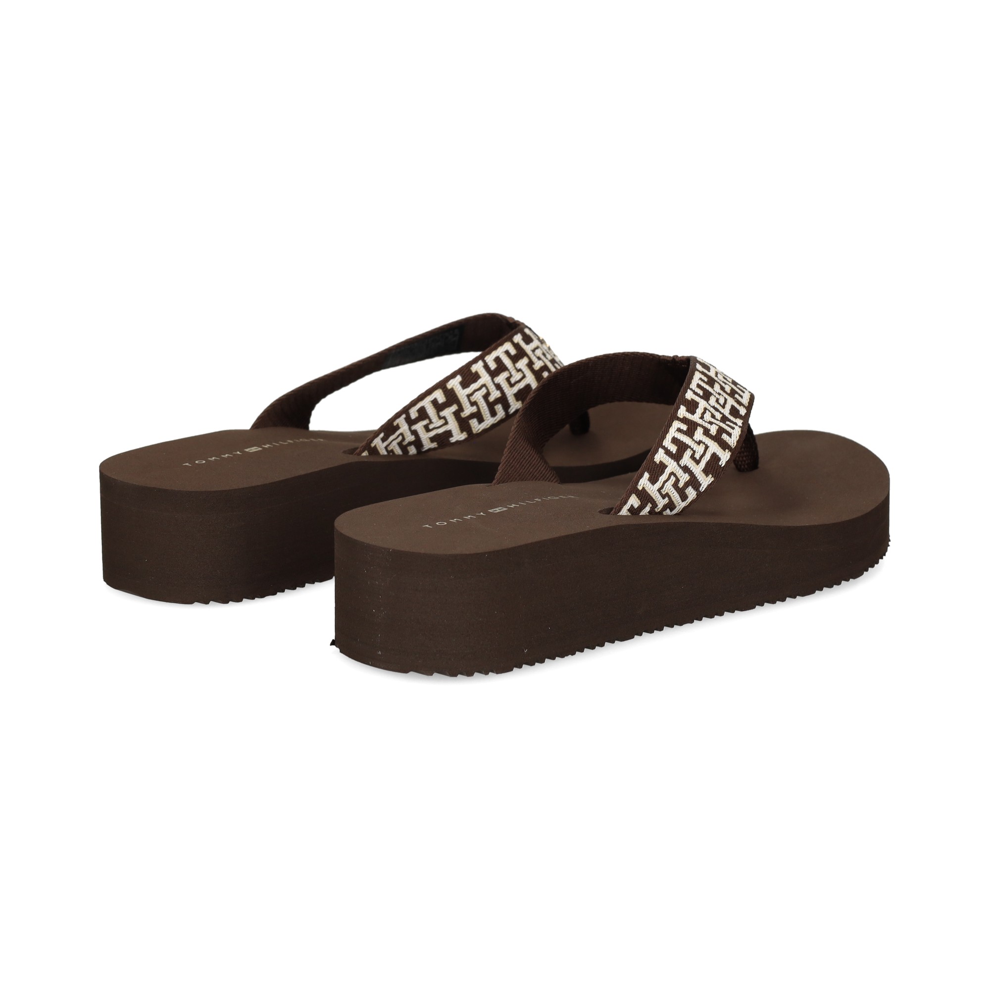 fitflop-cuna-tira-logo-marron