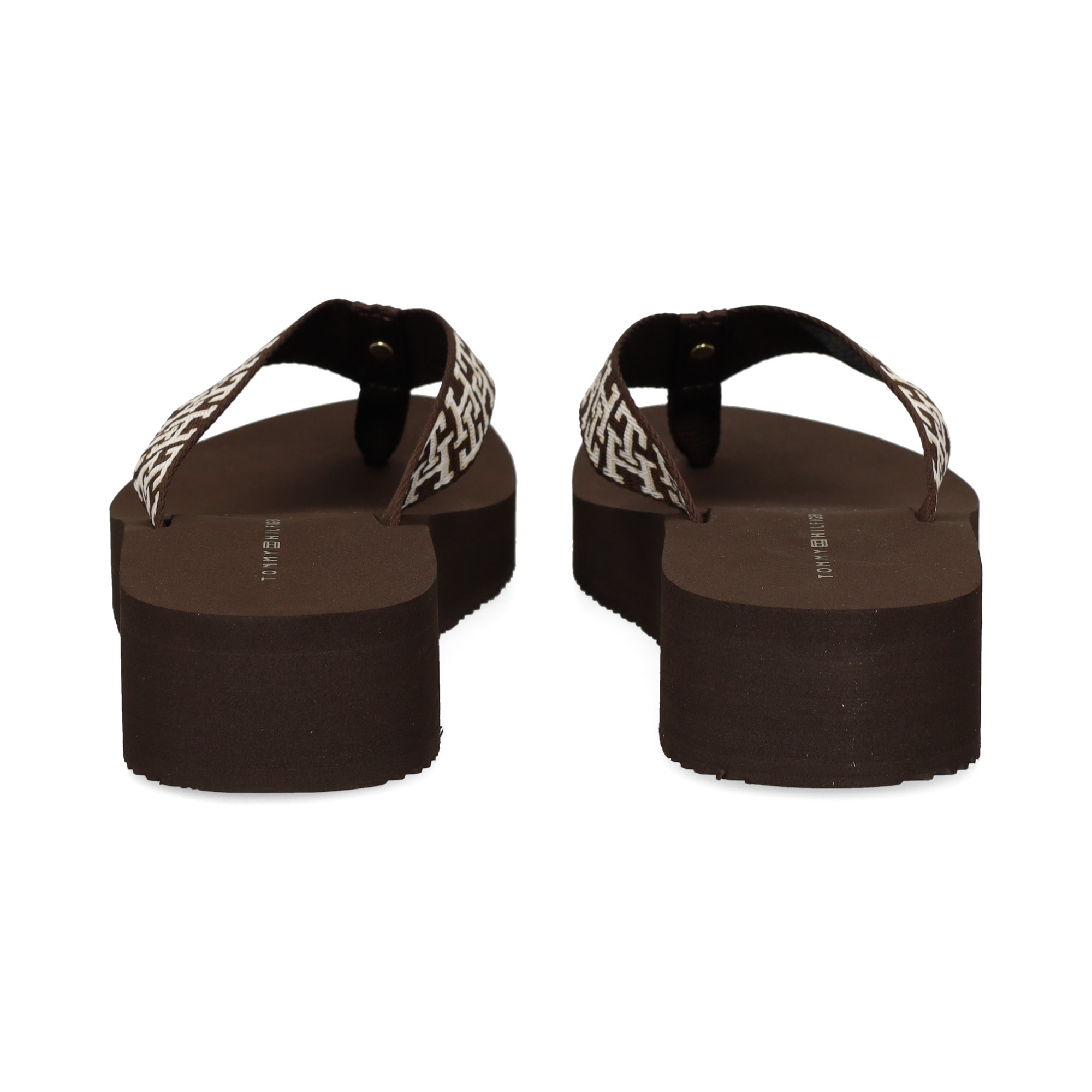 fitflop-cuna-tira-logo-marron