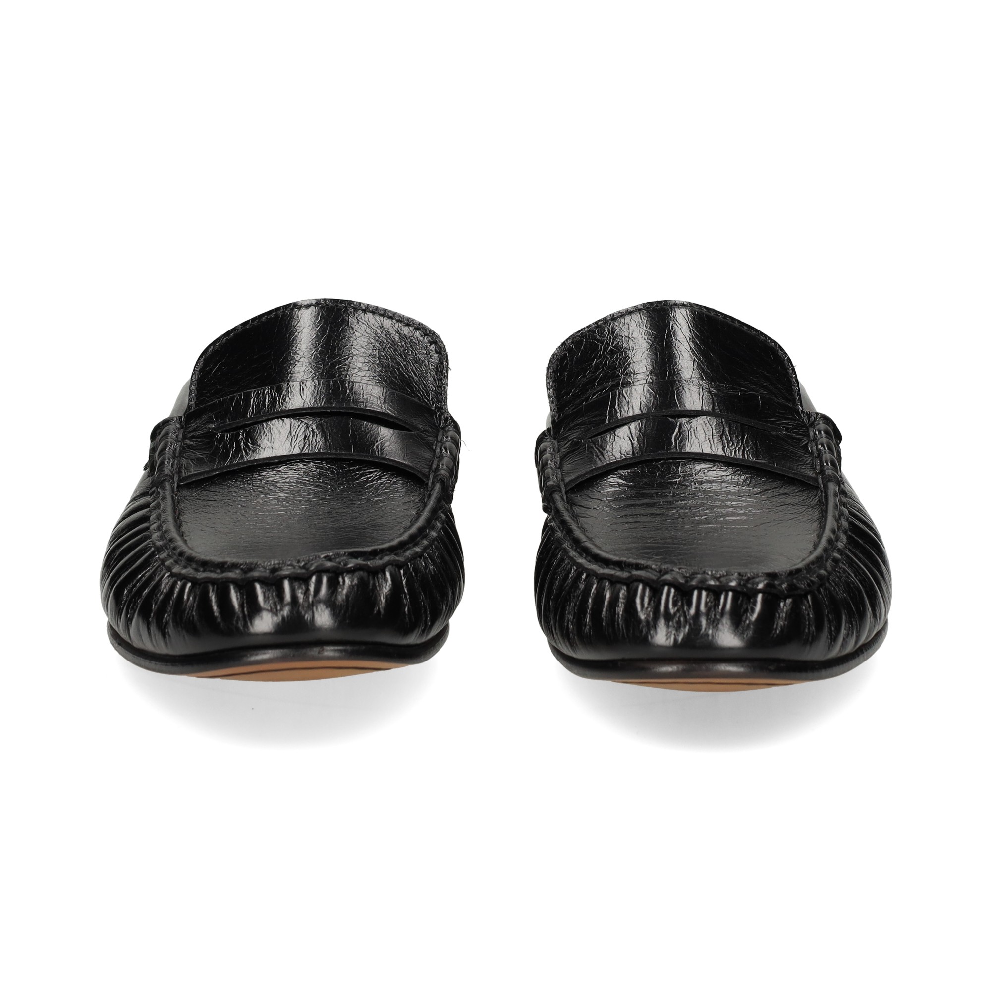 zueco-antifaz-piel-negro