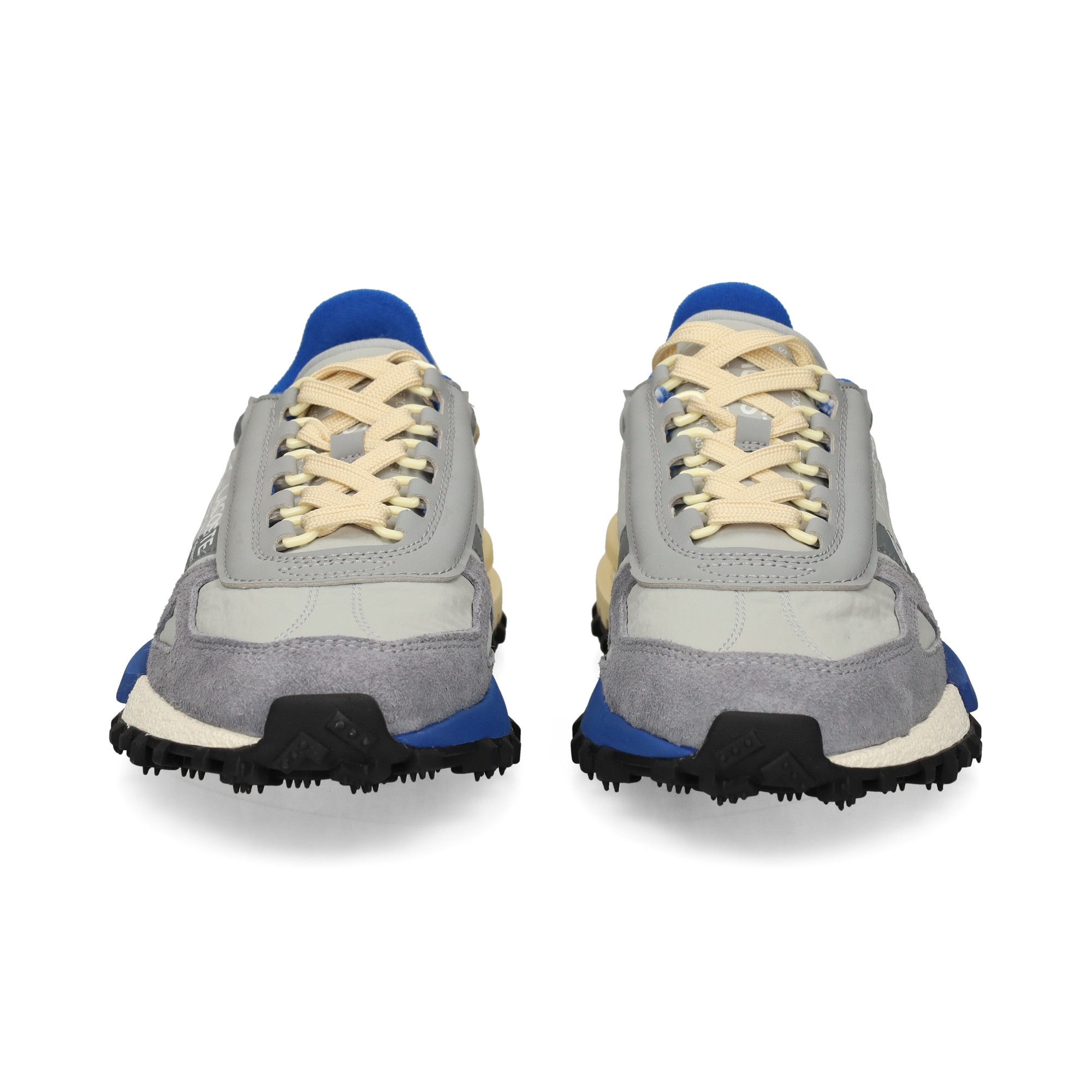 zapatilla-running-nailon-ante-gris