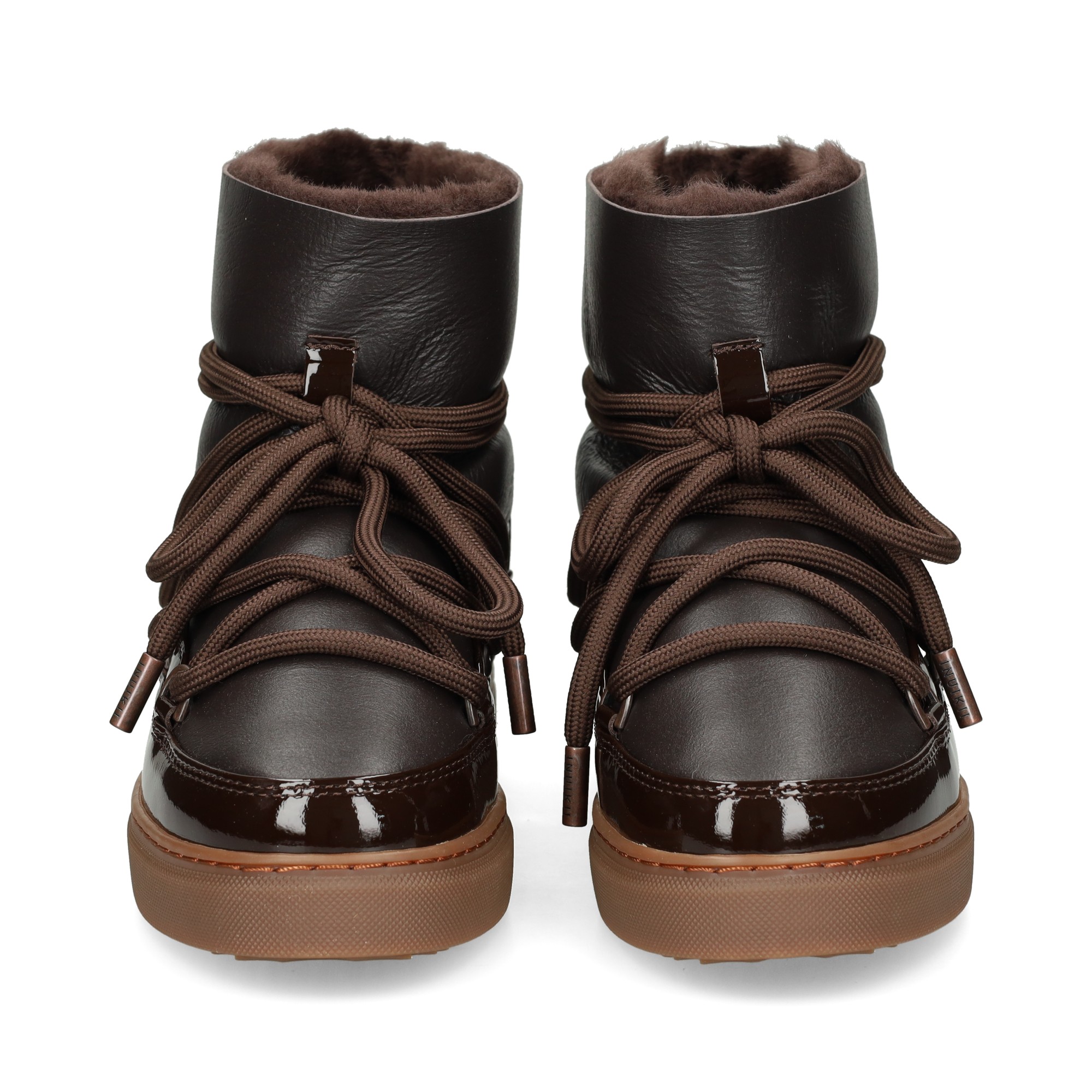botin-deportivo-piel-charol-marron