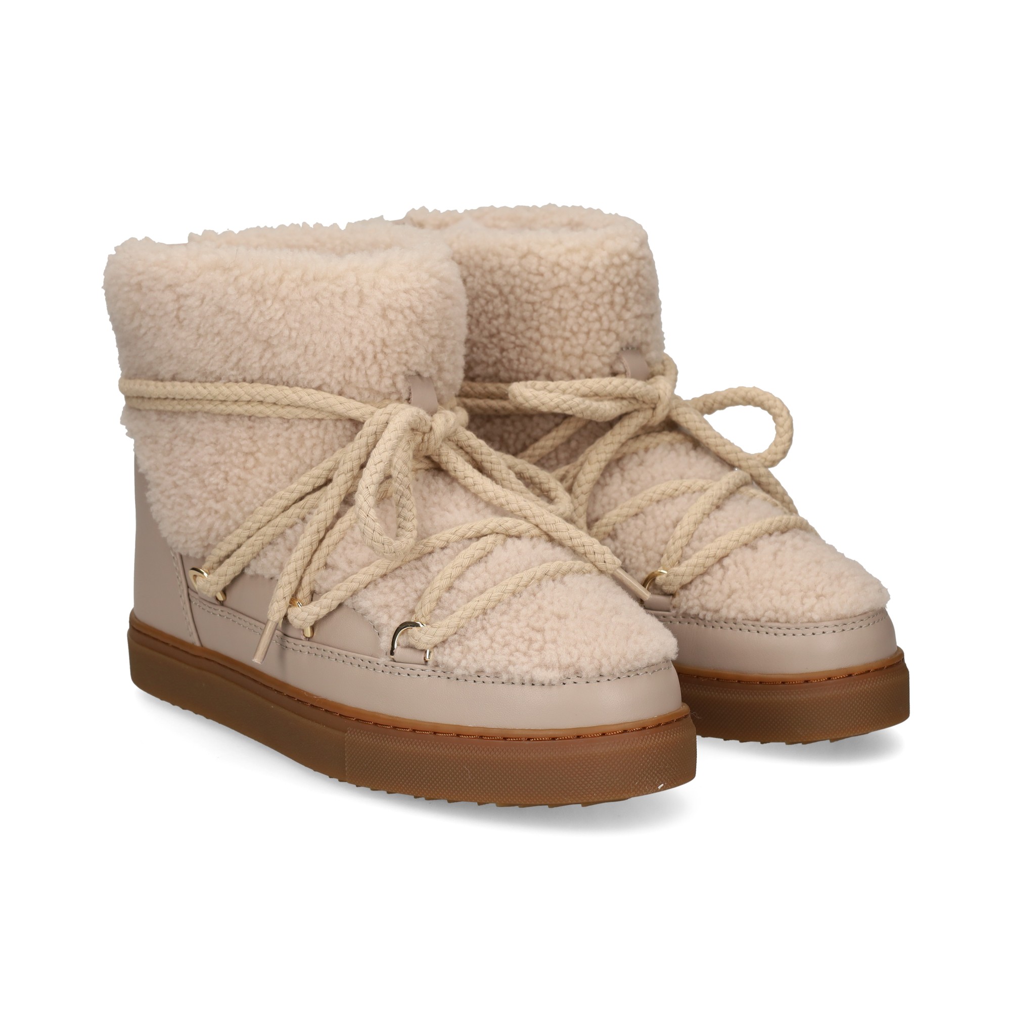 botin-deportivo-borrego-beige